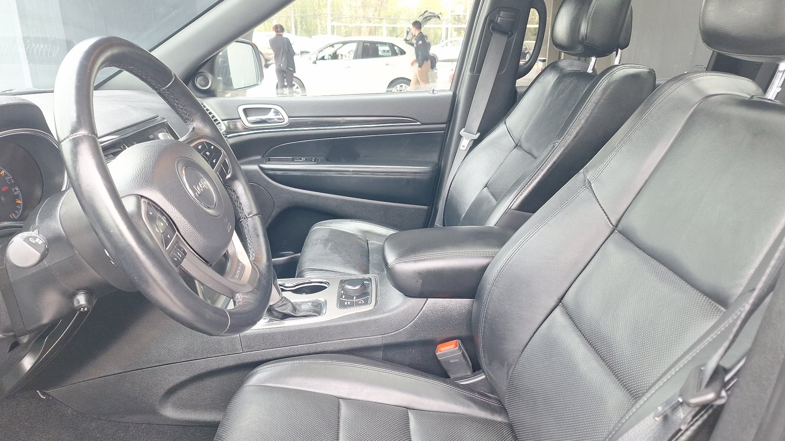Jeep Grand Cherokee 2021 - Imagen 15 de 16