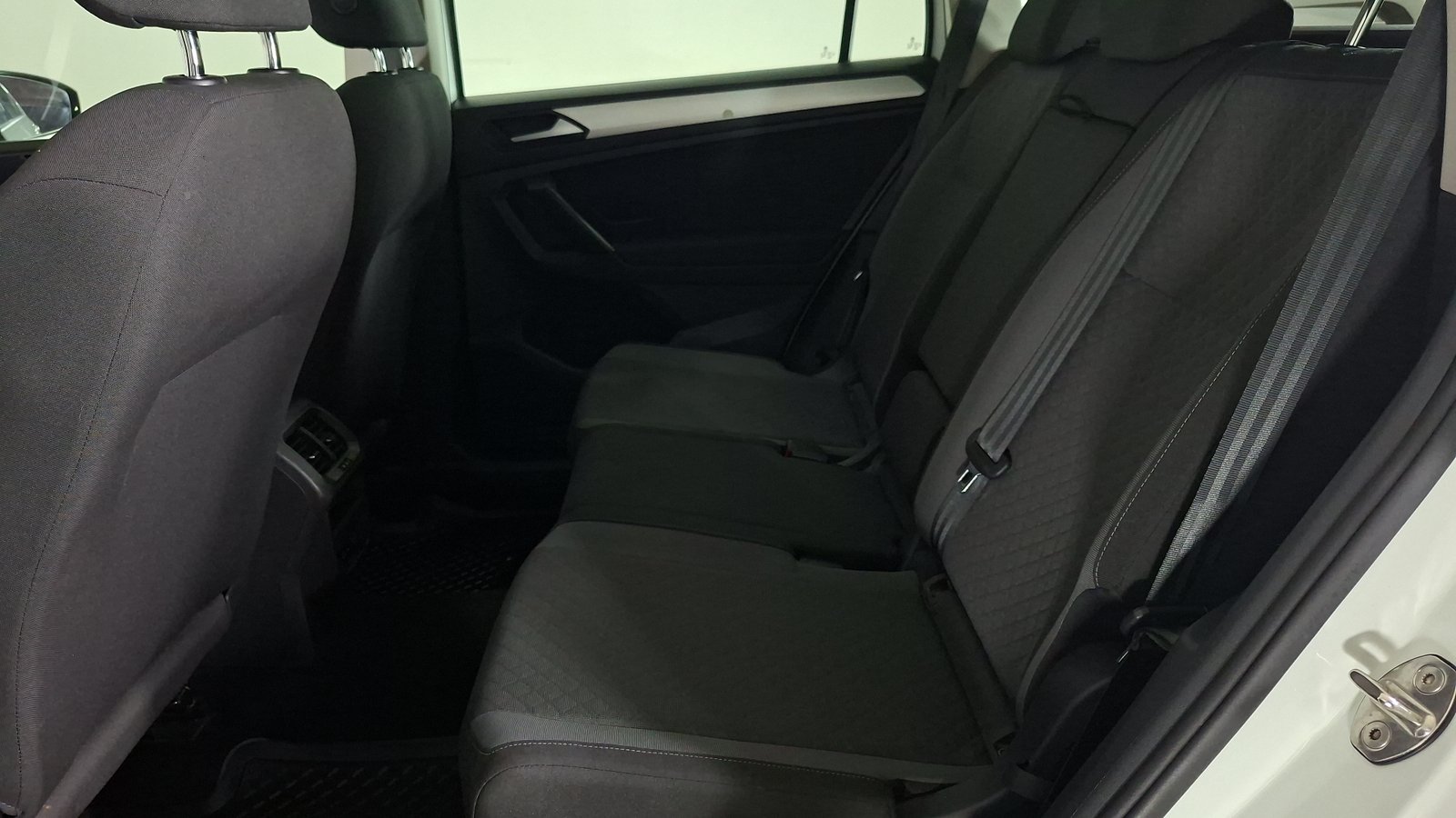 Volkswagen Tiguan 2020 - Imagen 14 de 16