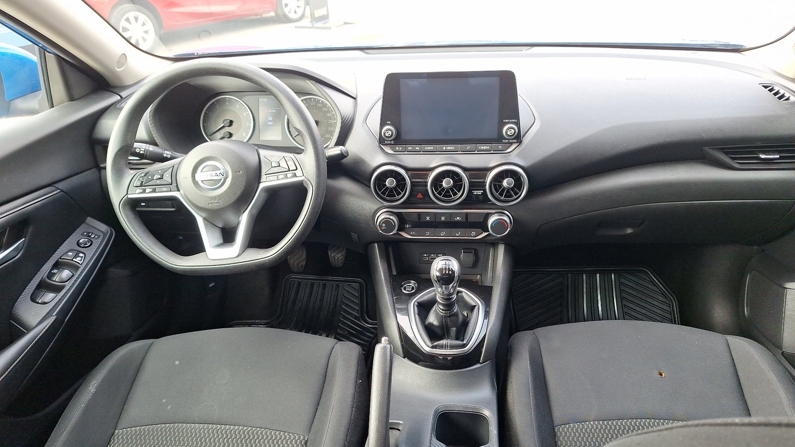 Nissan Sentra 2022 - Imagen 6 de 15