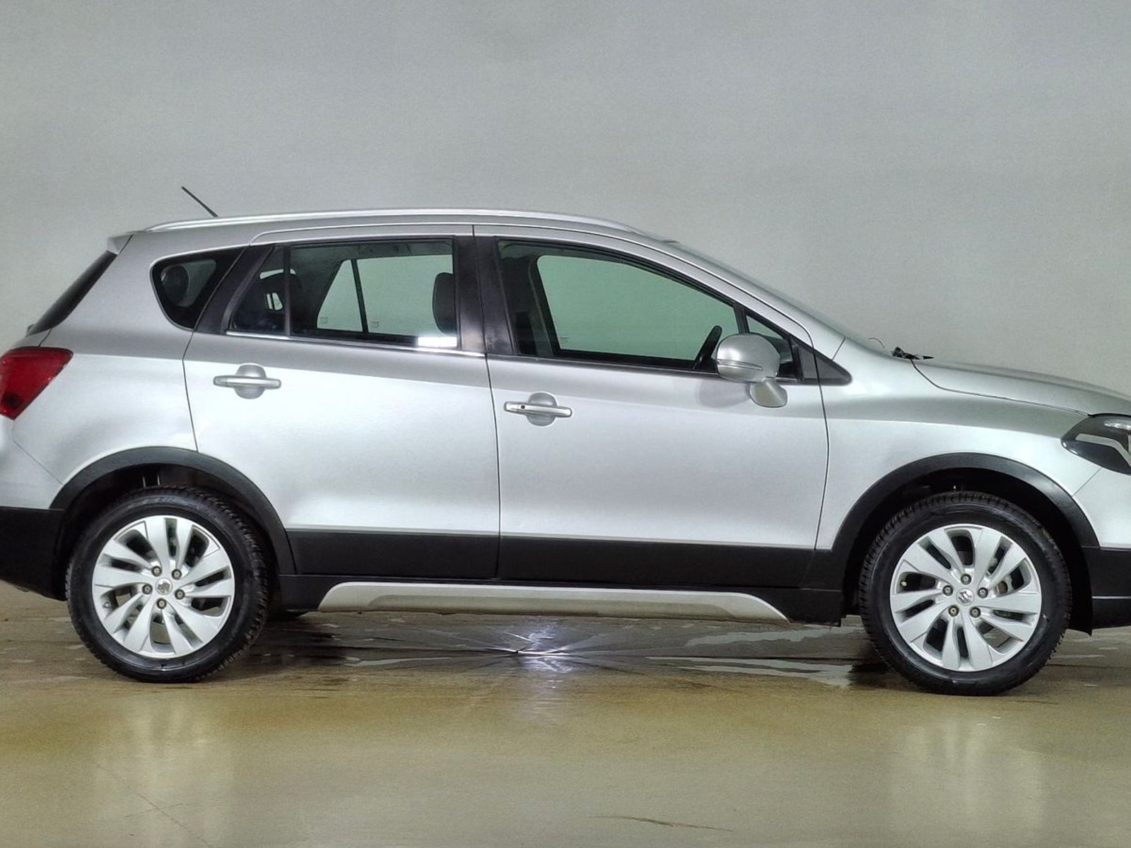 Suzuki S-Cross 2021 - Foto 4 de 16