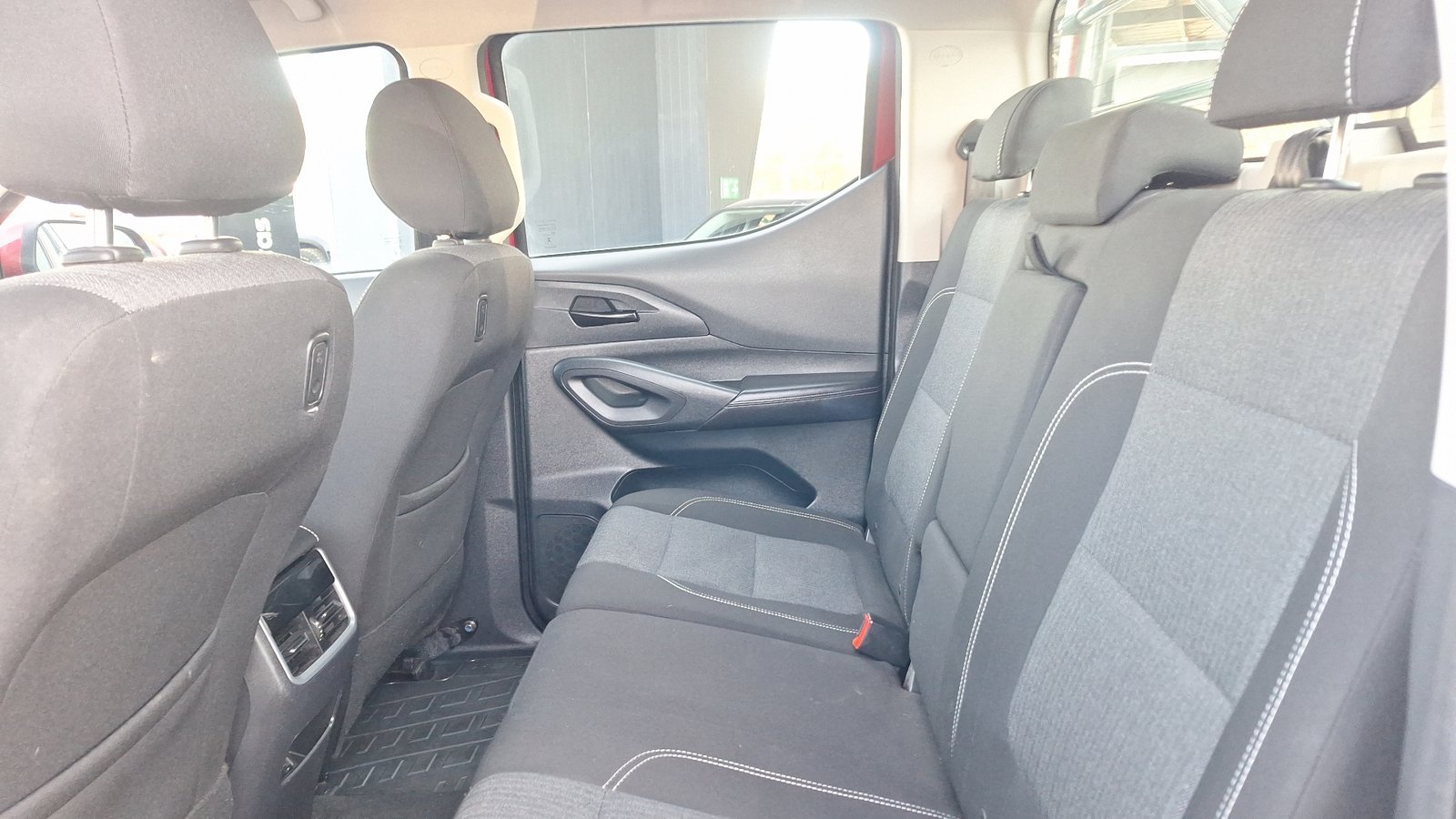 Peugeot Landtrek 2023 - Imagen 13 de 15