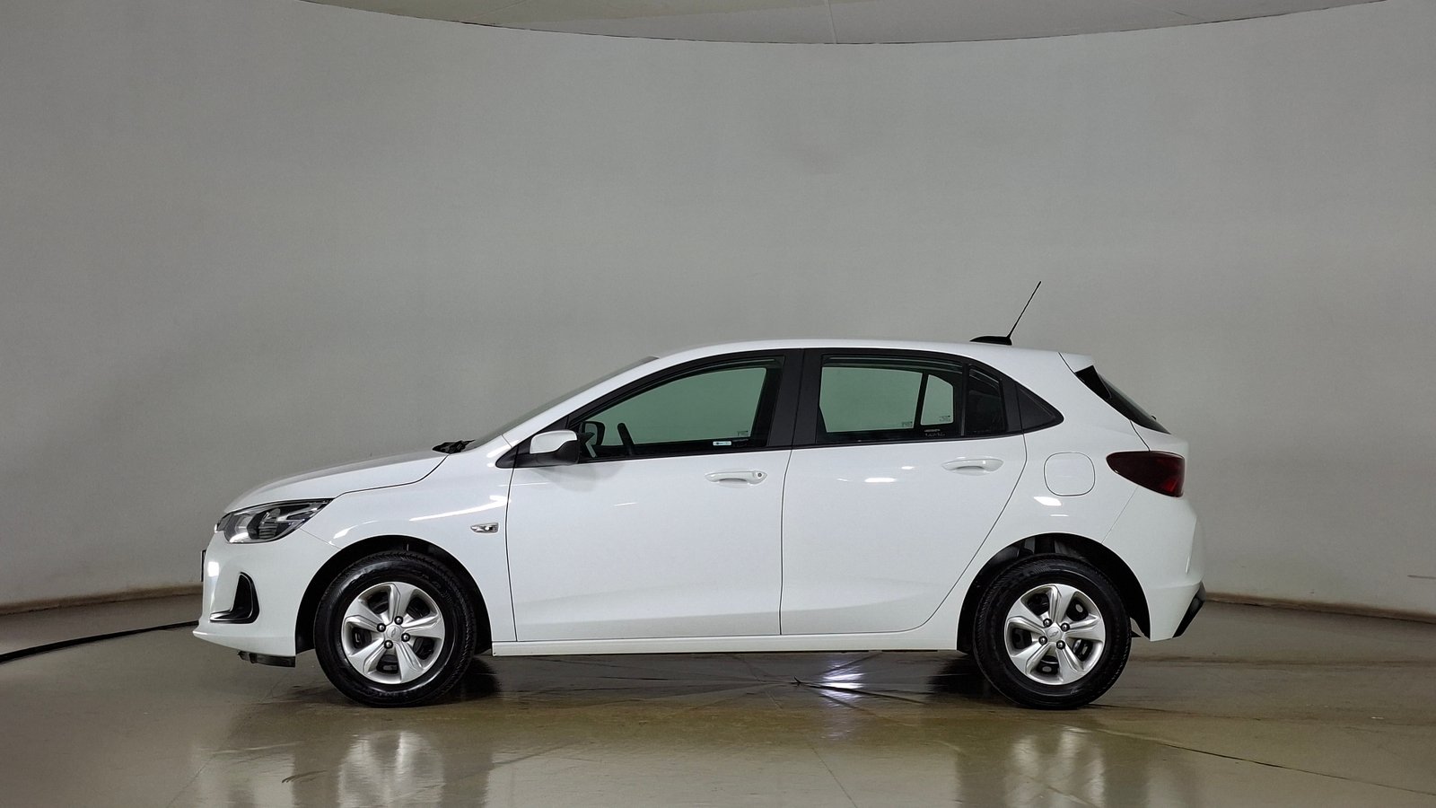 Chevrolet Onix 2024 - Imagen 7 de 17