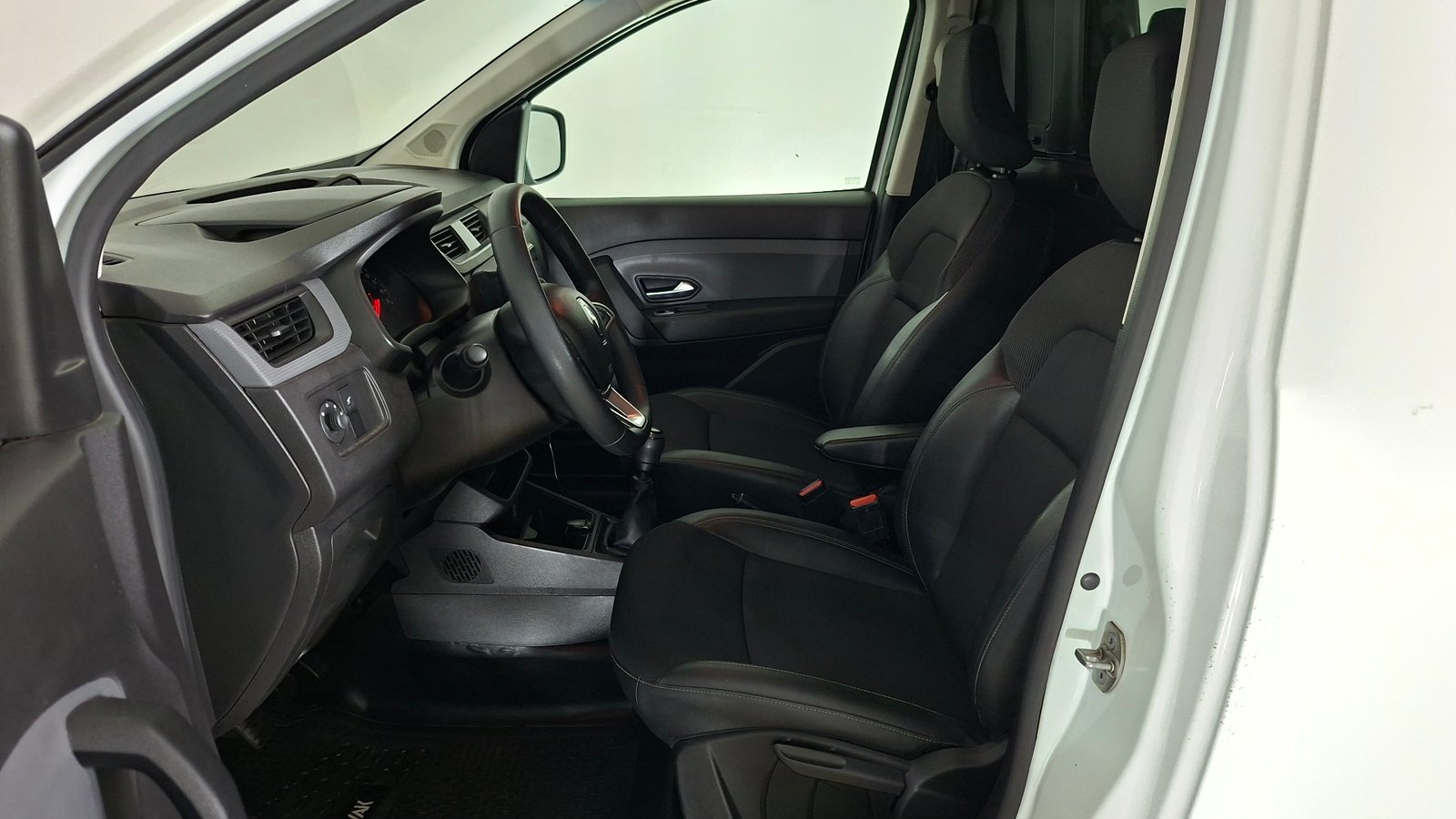 Renault Express 2023 - Imagen 14 de 17
