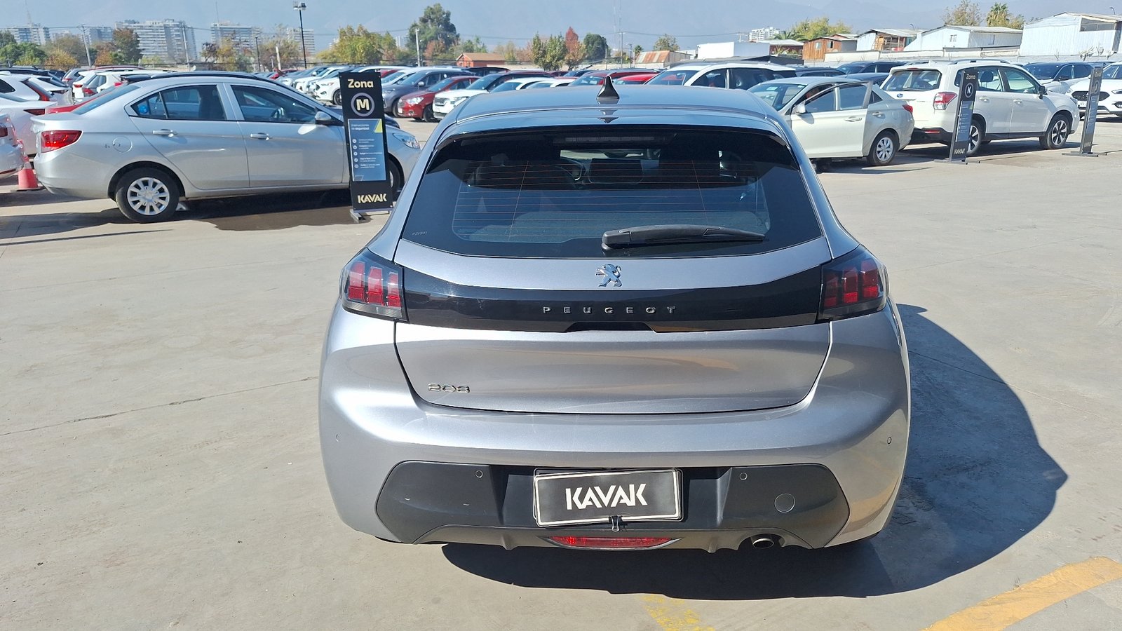 Peugeot 208 2021 - Imagen 3 de 15