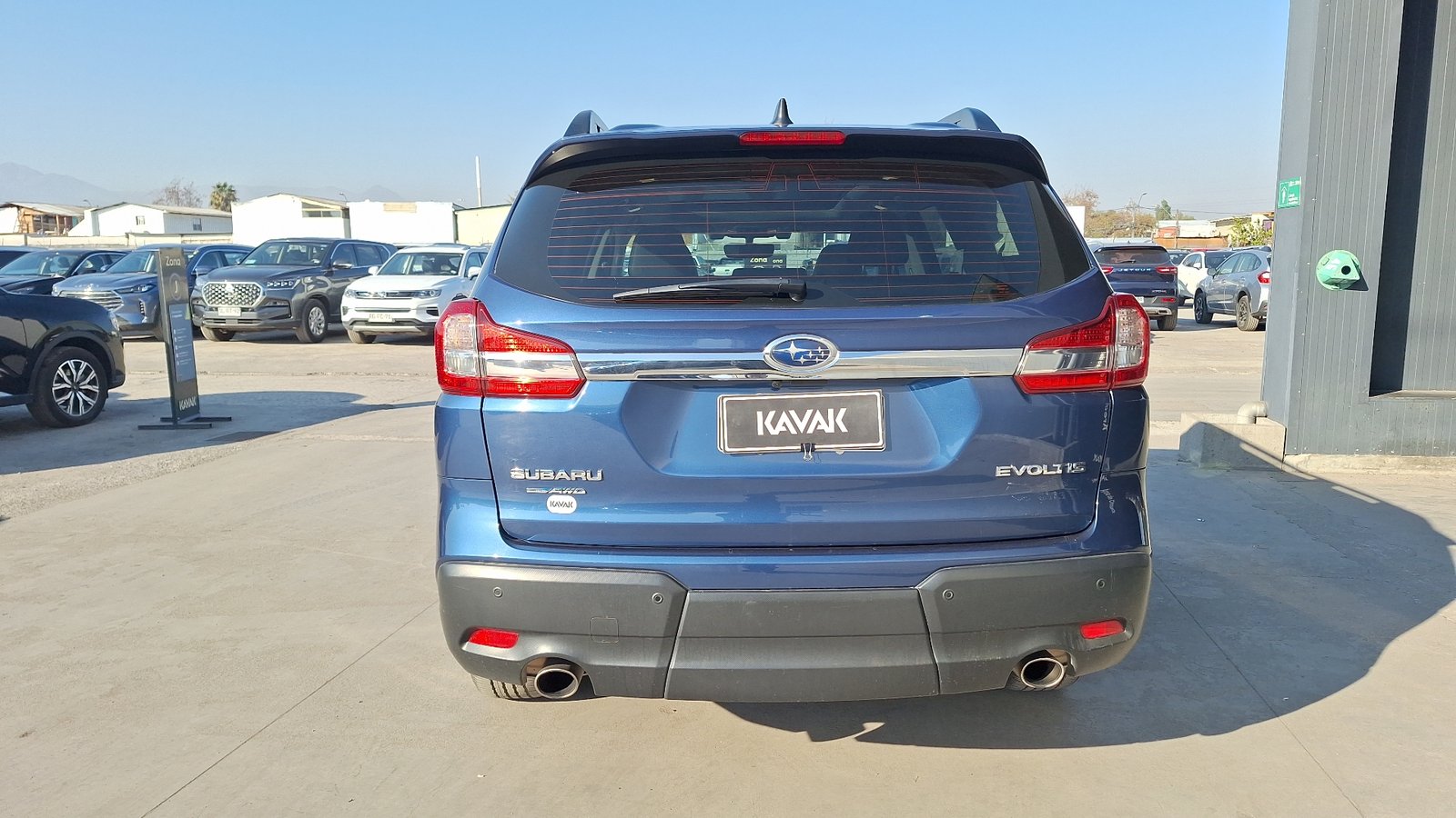 Subaru Evoltis 2023 - Foto 3 de 17