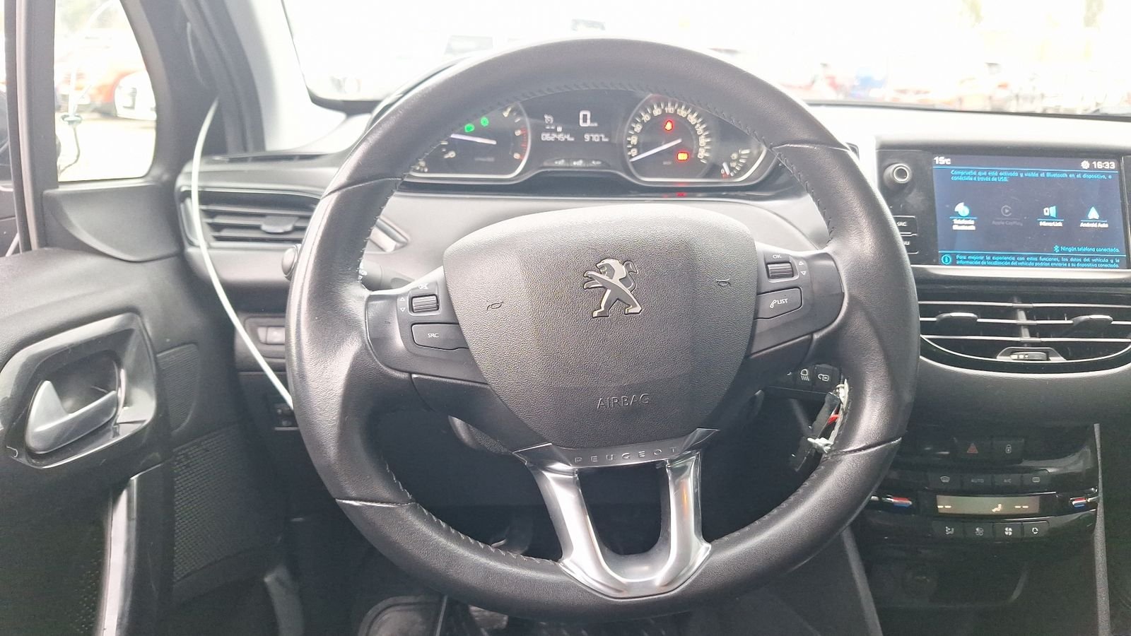 Peugeot 208 2019 - Imagen 8 de 15