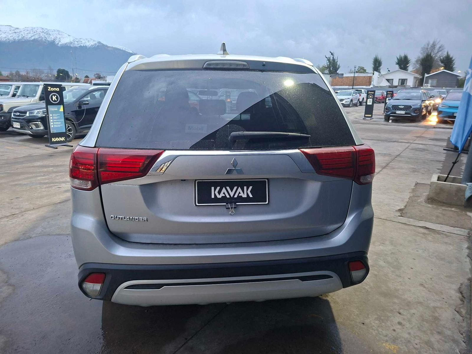 Mitsubishi Outlander 2023 - Imagen 4 de 4