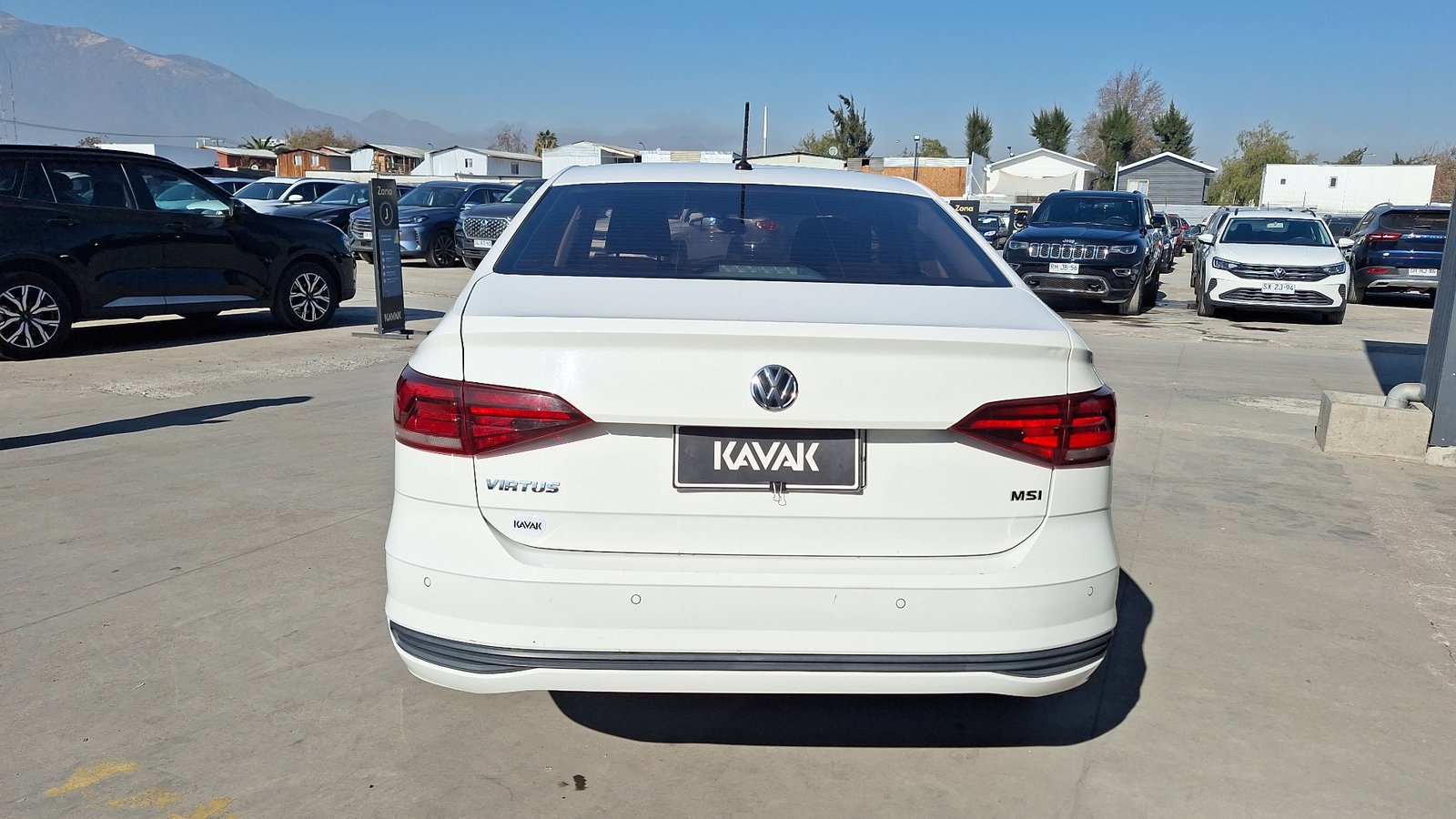 Volkswagen Virtus 2021 - Foto 3 de 14