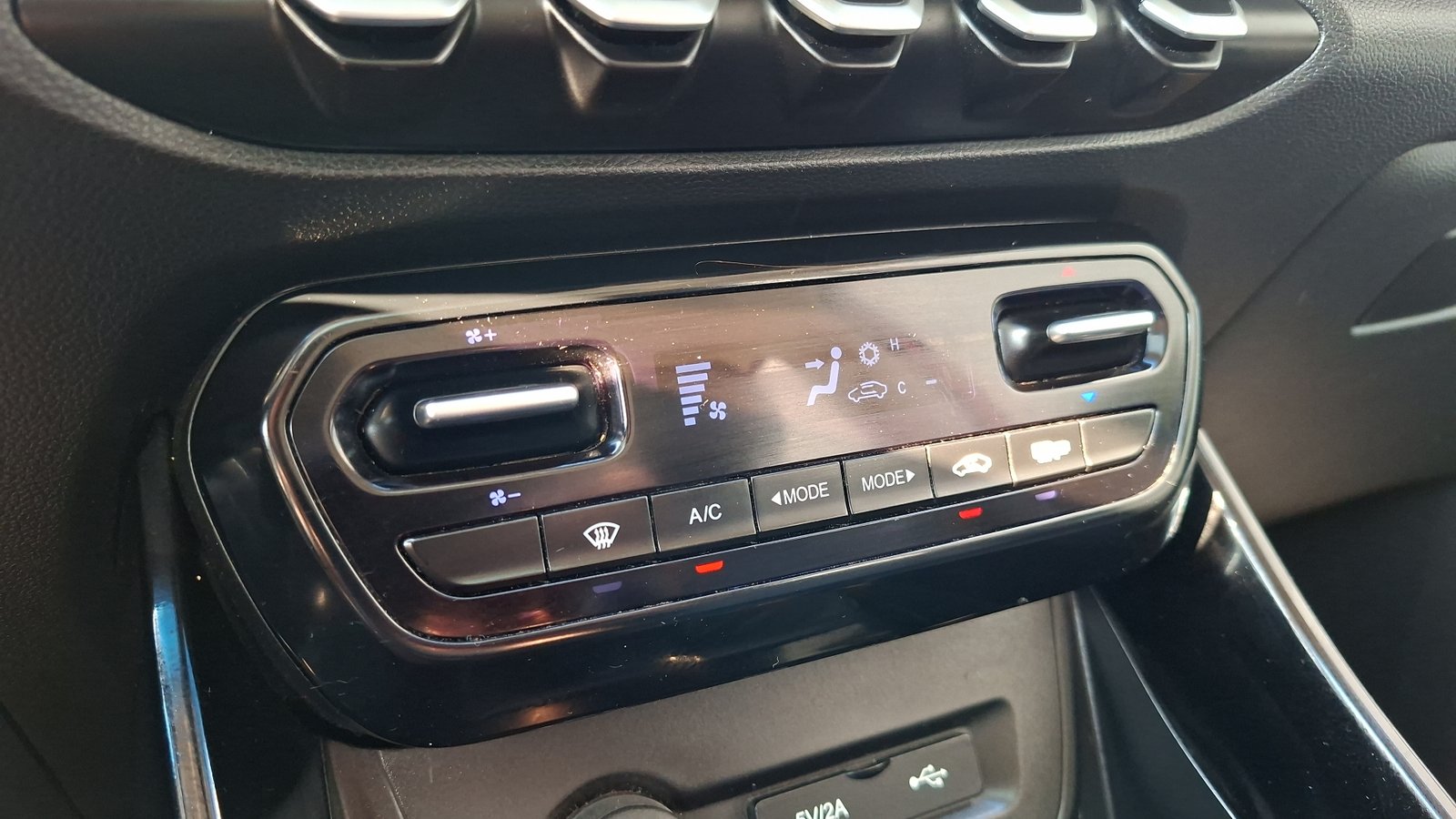 Chevrolet Captiva 2024 - Imagen 16 de 16