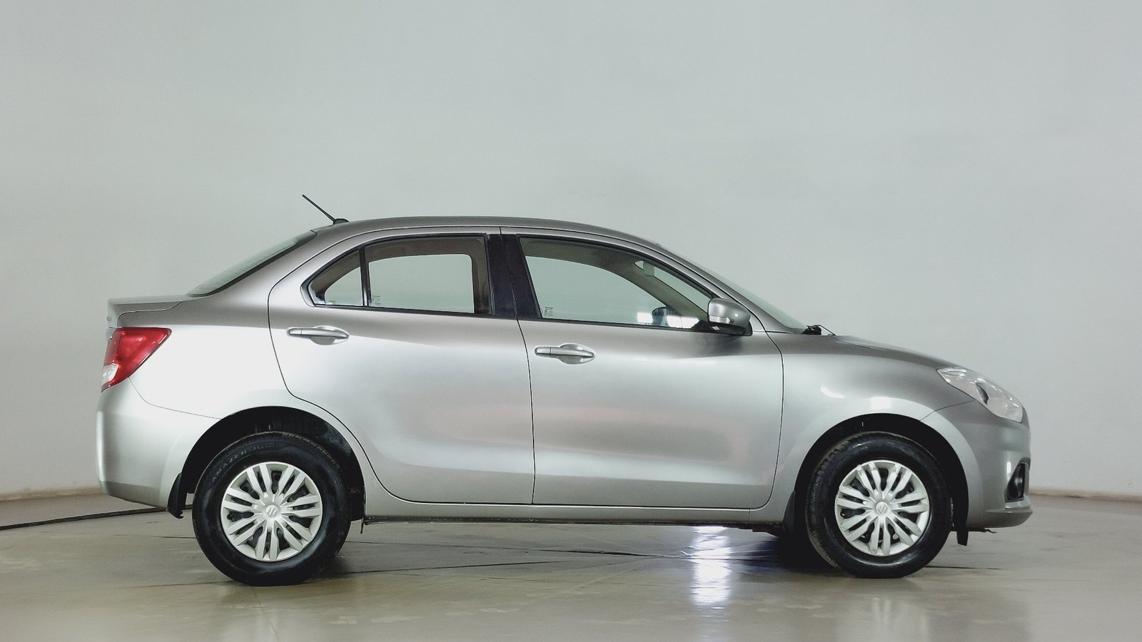 Suzuki Dzire 2022 - Foto 4 de 16
