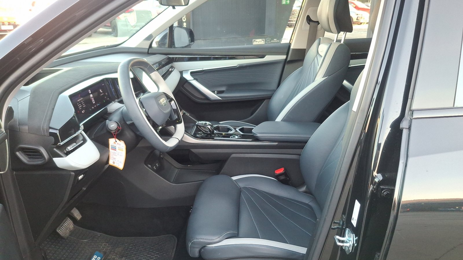 Geely Starray 2025 - Imagen 14 de 17