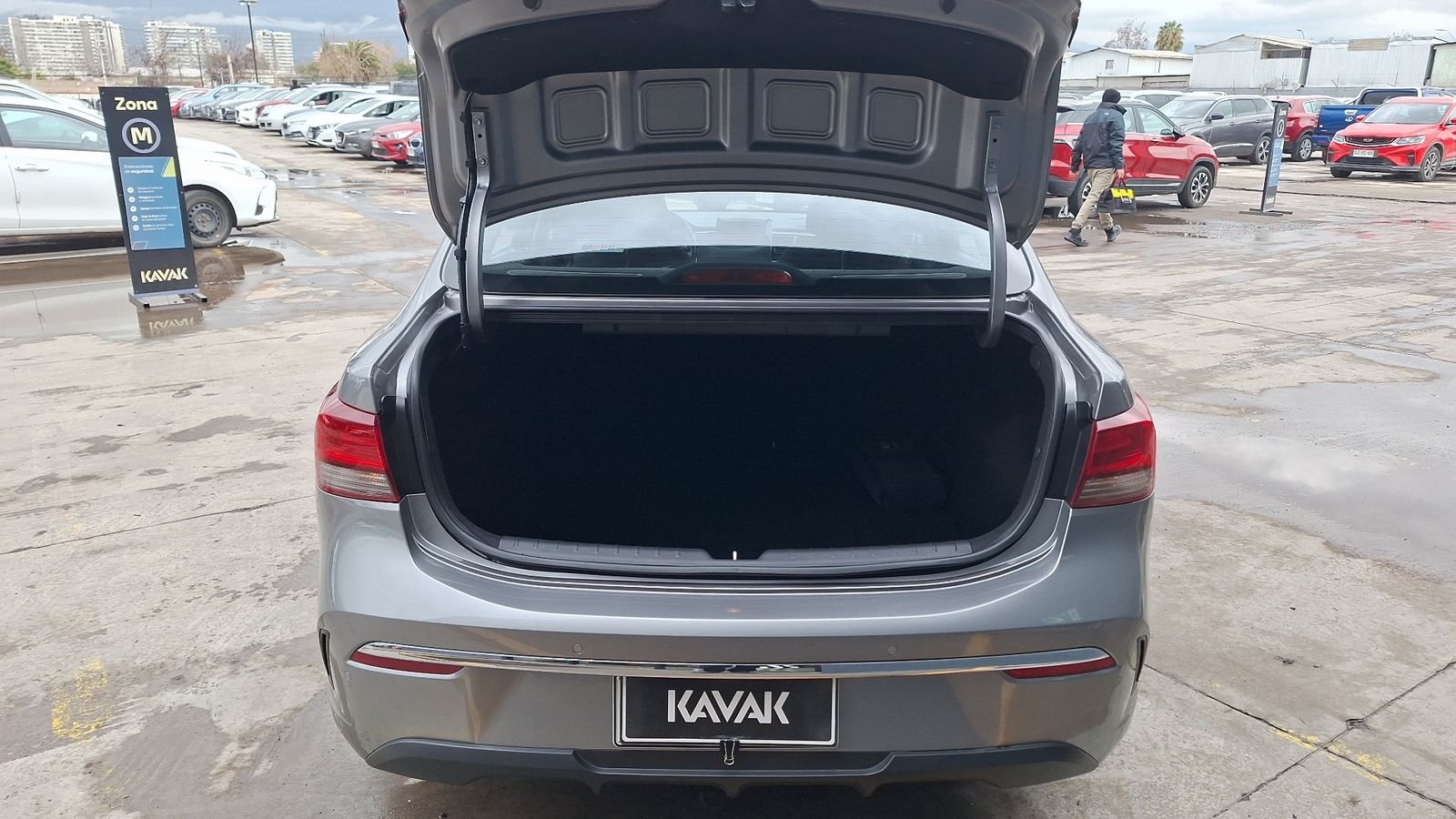 Kia RIO 4 2023 - Imagen 4 de 15