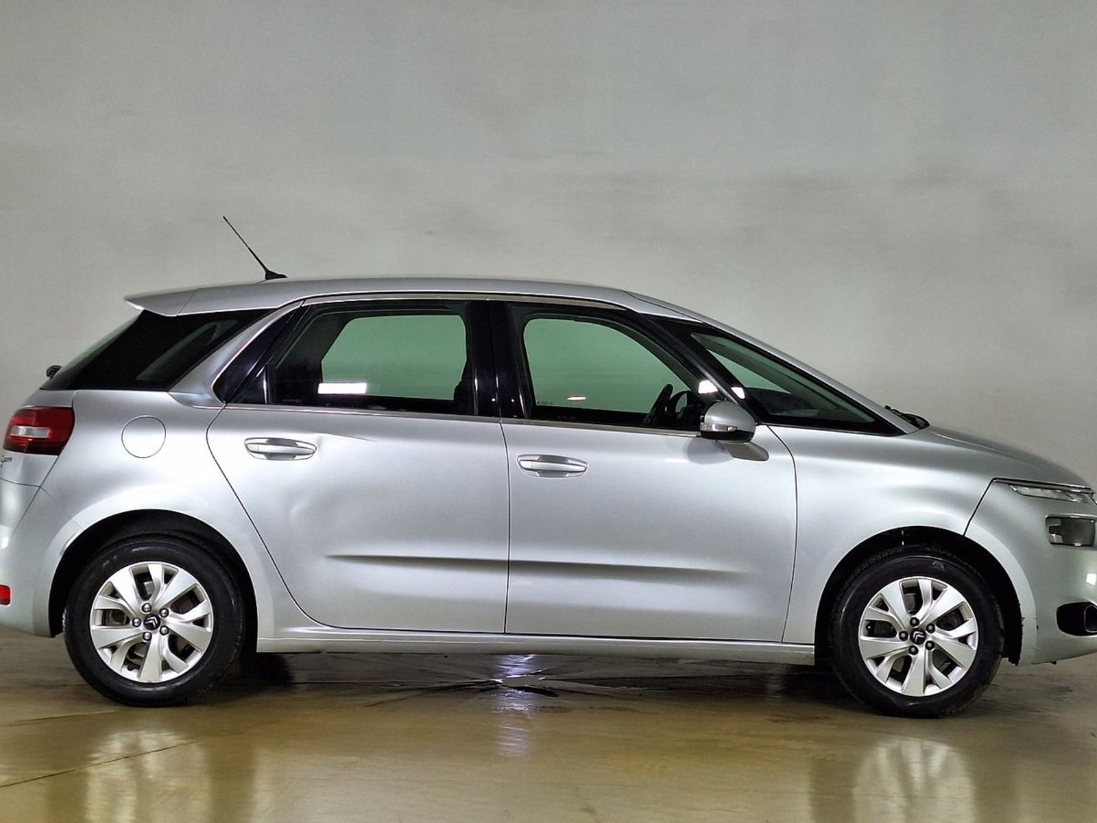 Citroën C4 Picasso 2016 - Foto 4 de 17