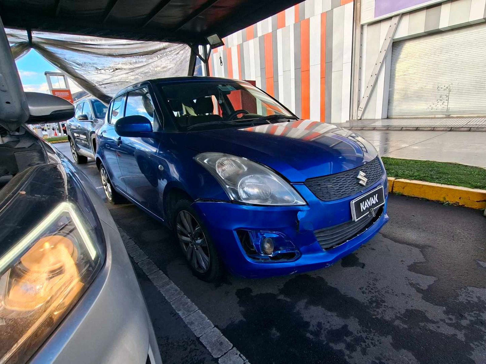 Suzuki Swift 2015 - Foto 3 de 4