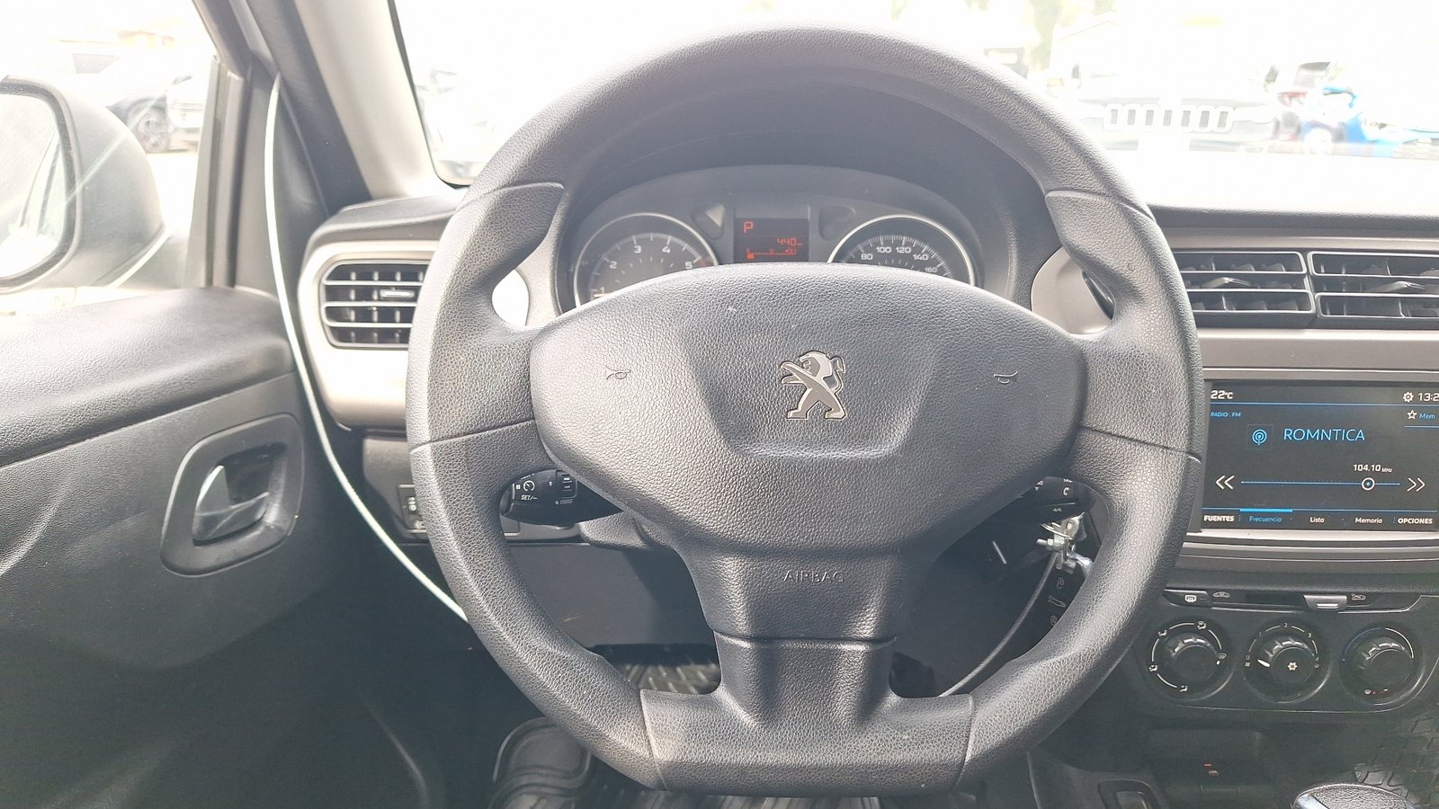 Peugeot 301 2018 - Imagen 8 de 14