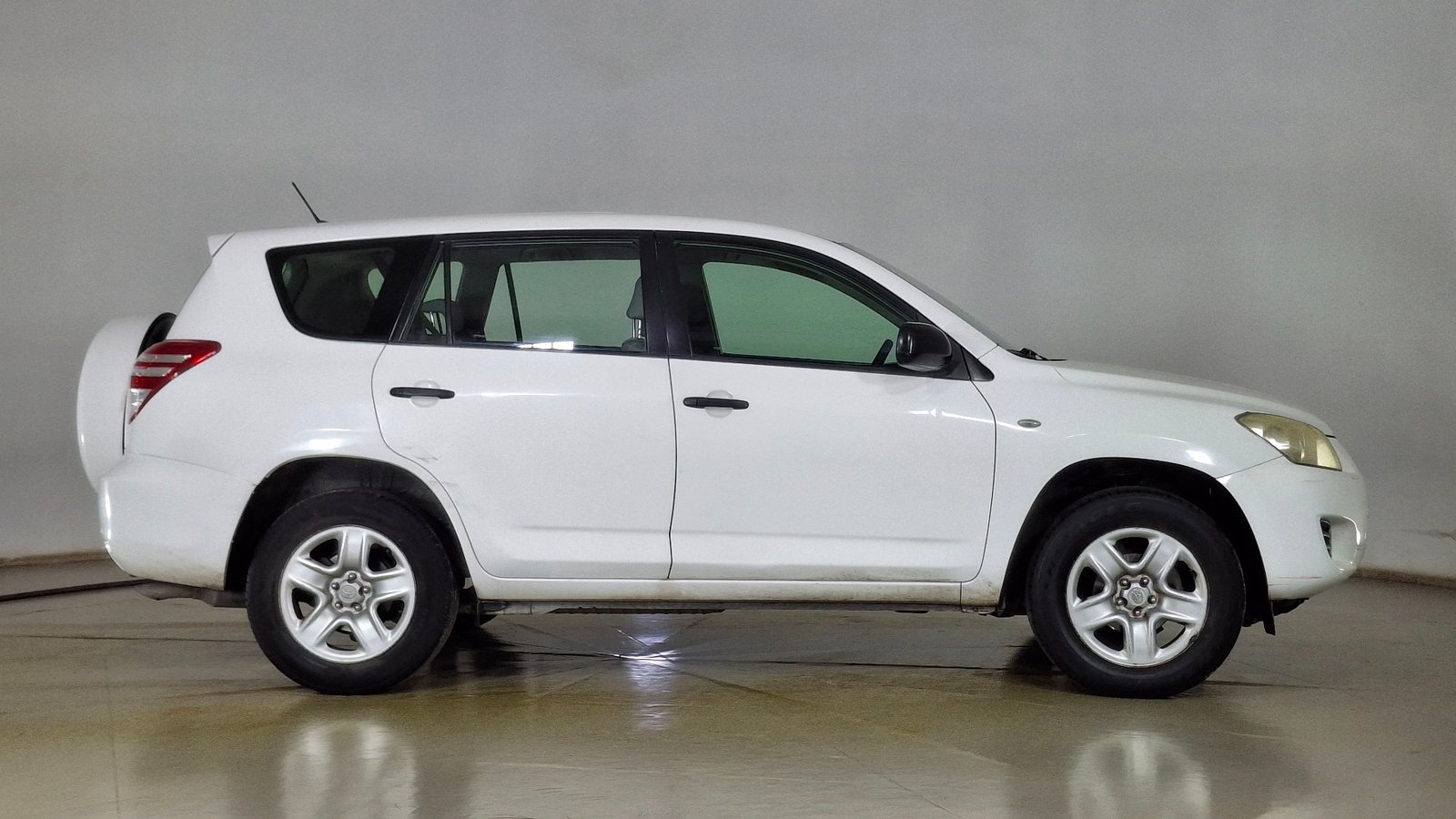 Toyota RAV4 2011 - Imagen 4 de 15