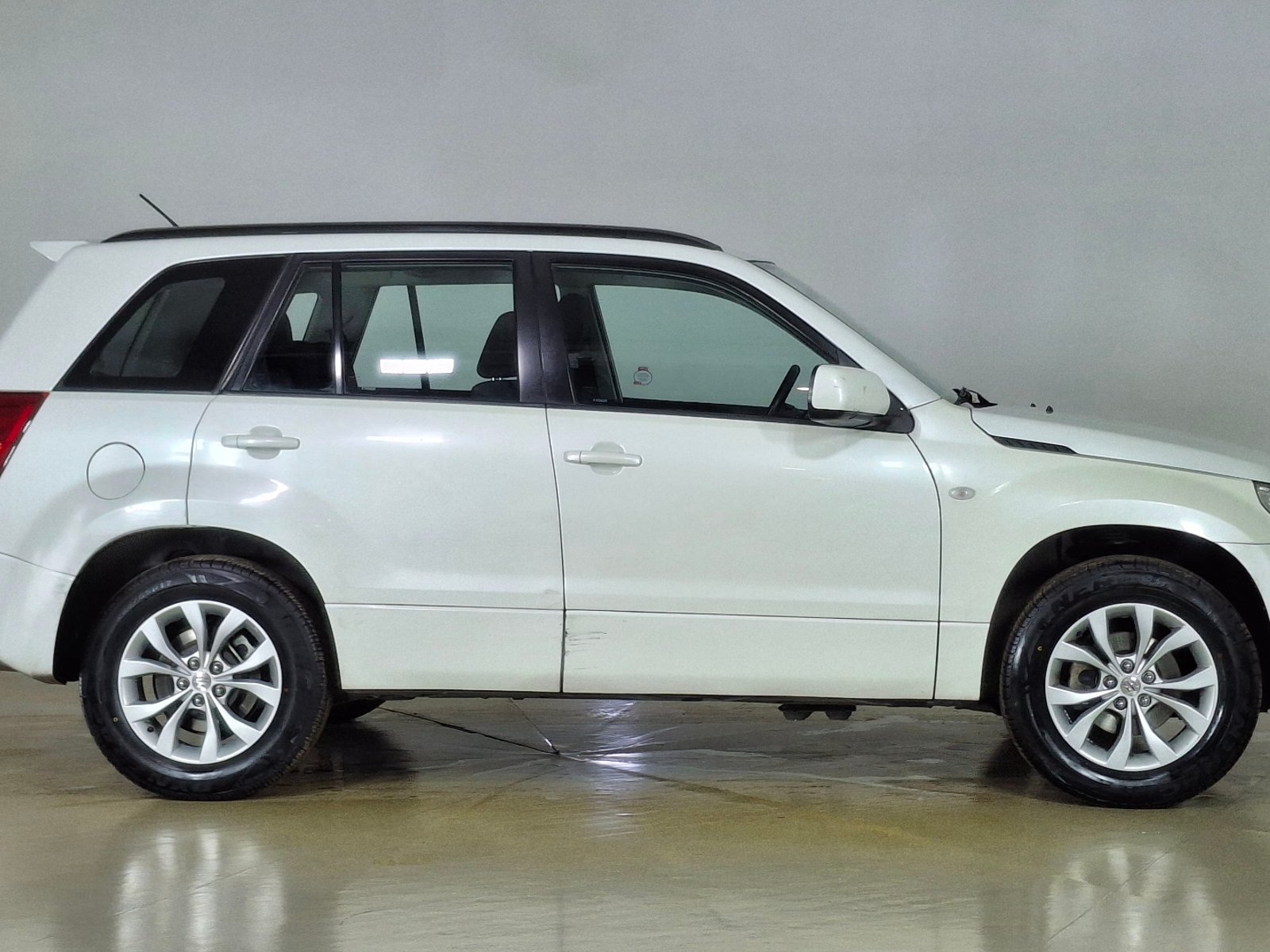 Suzuki GrandNomade 2019 - Foto 4 de 16