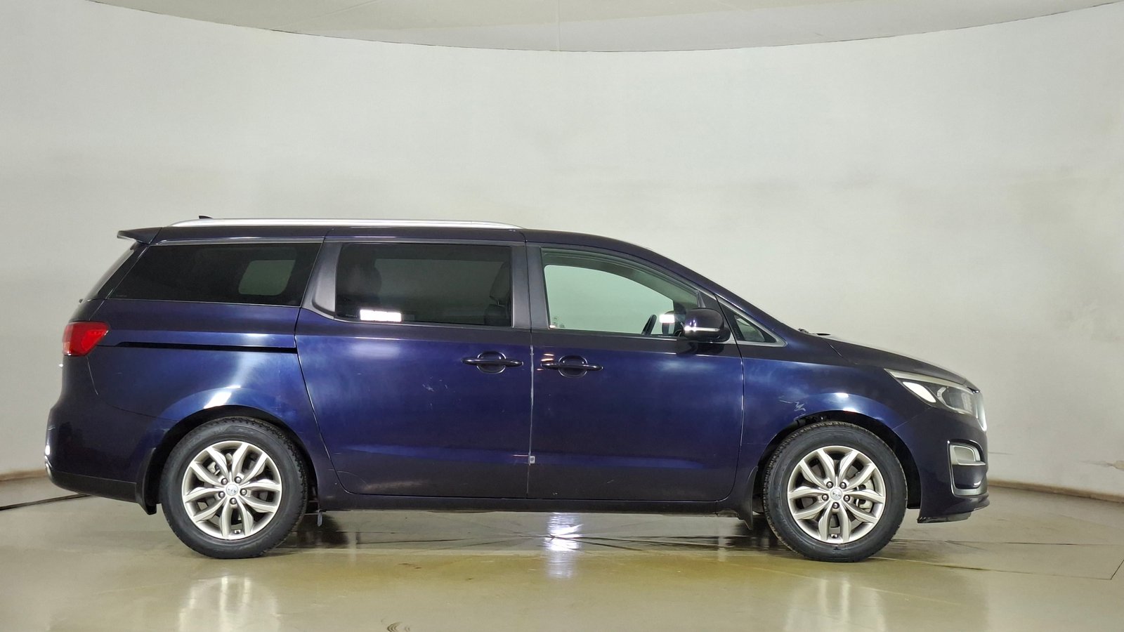Kia Grand Carnival 2020 - Imagen 4 de 18