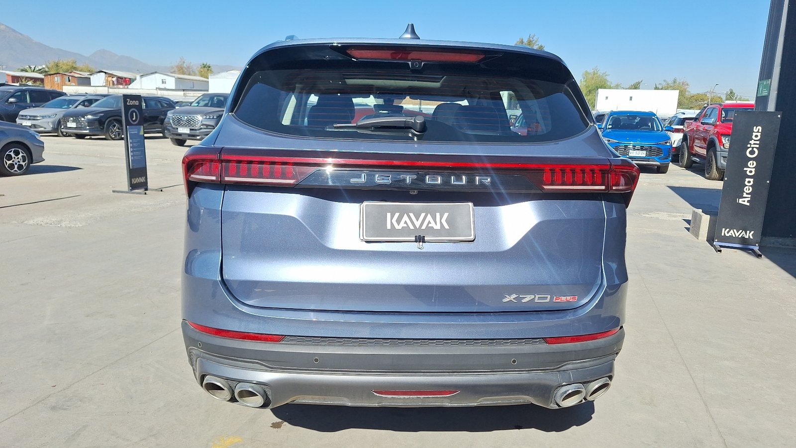 Jetour X70 PLUS 2023 - Imagen 3 de 17