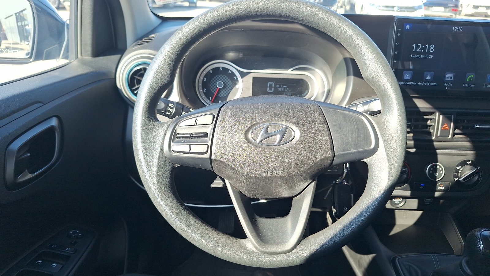 Hyundai Grand I10 2023 - Imagen 8 de 15