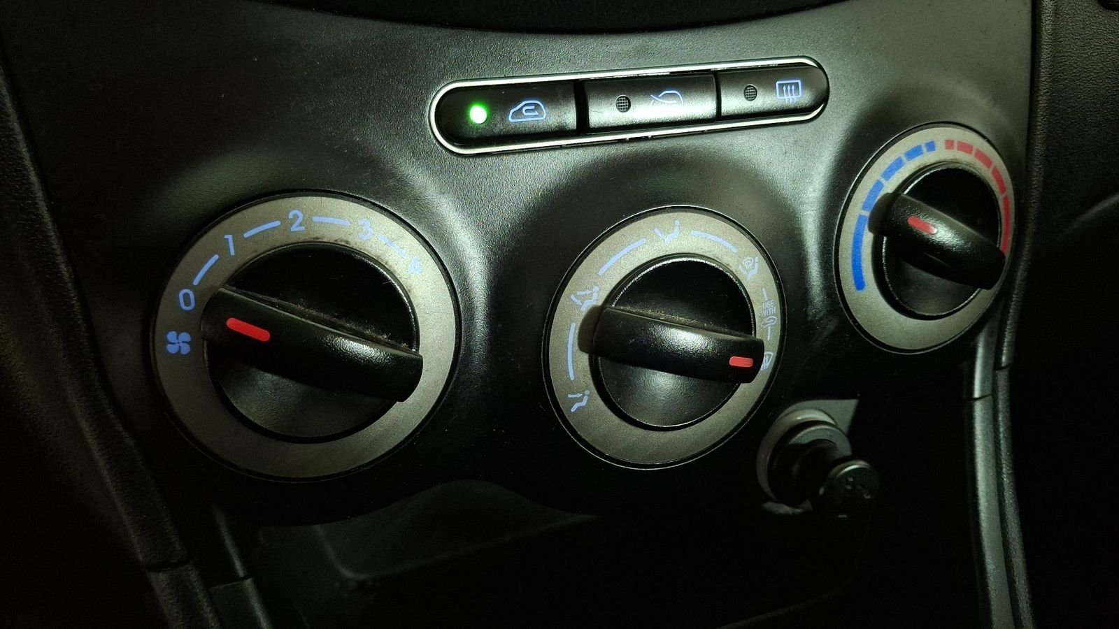 Hyundai I10 2012 - Imagen 14 de 15