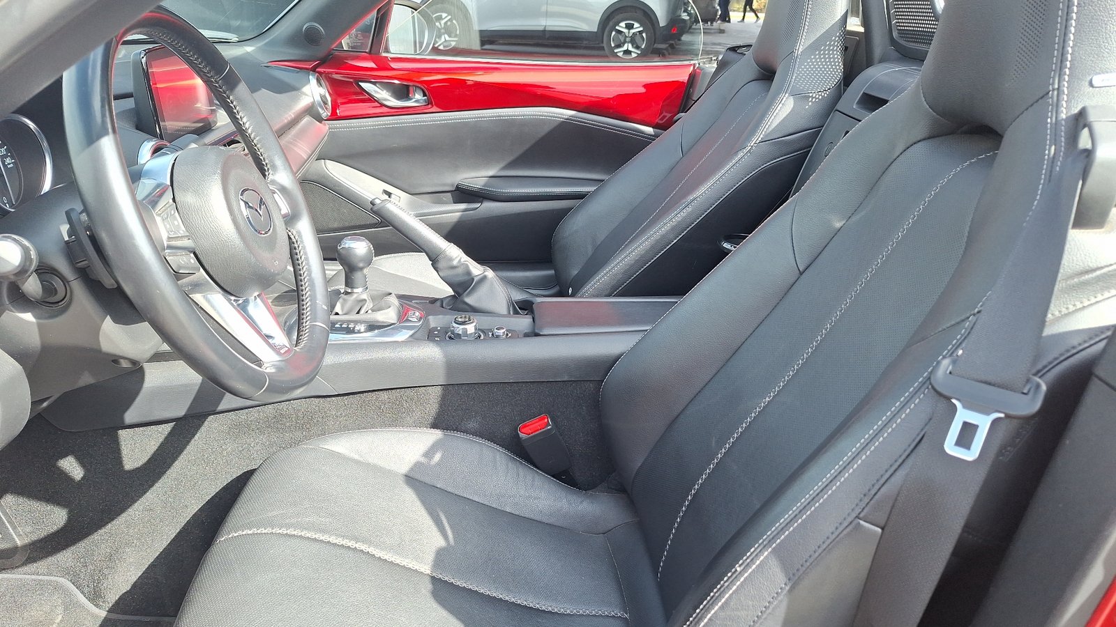 Mazda MX-5 2021 - Imagen 14 de 15