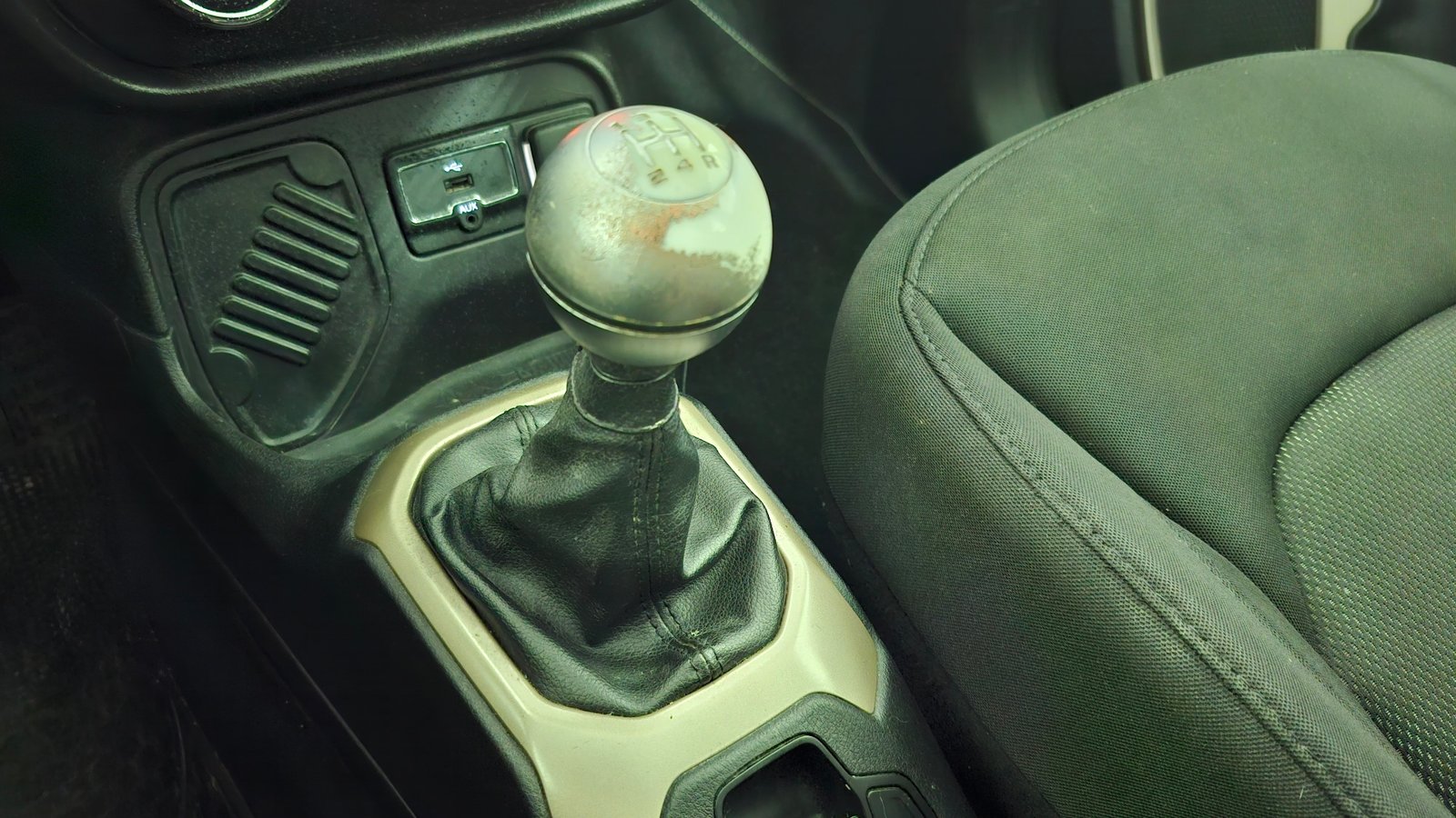 Jeep Renegade 2018 - Foto 4 de 8