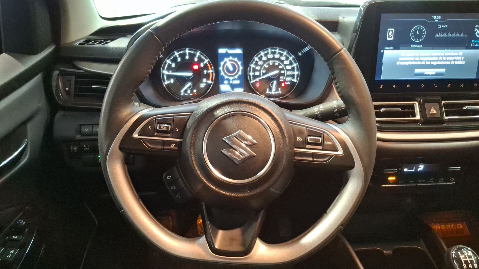 Suzuki Baleno 2023 - Imagen 8 de 16