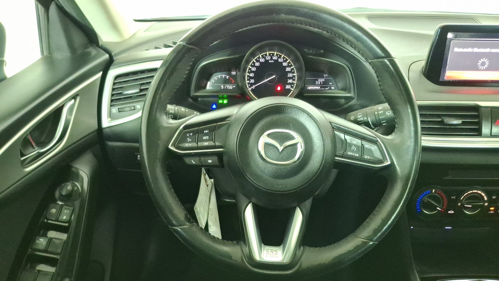 Mazda Mazda 3 2019 - Imagen 8 de 16