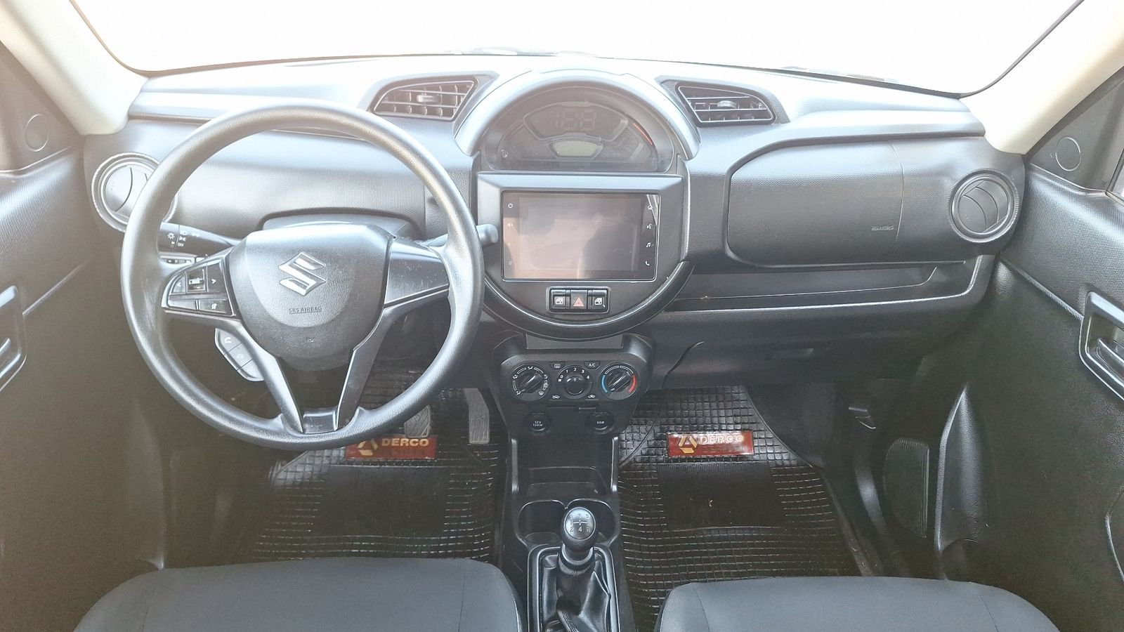 Suzuki S-Presso 2024 - Imagen 6 de 15