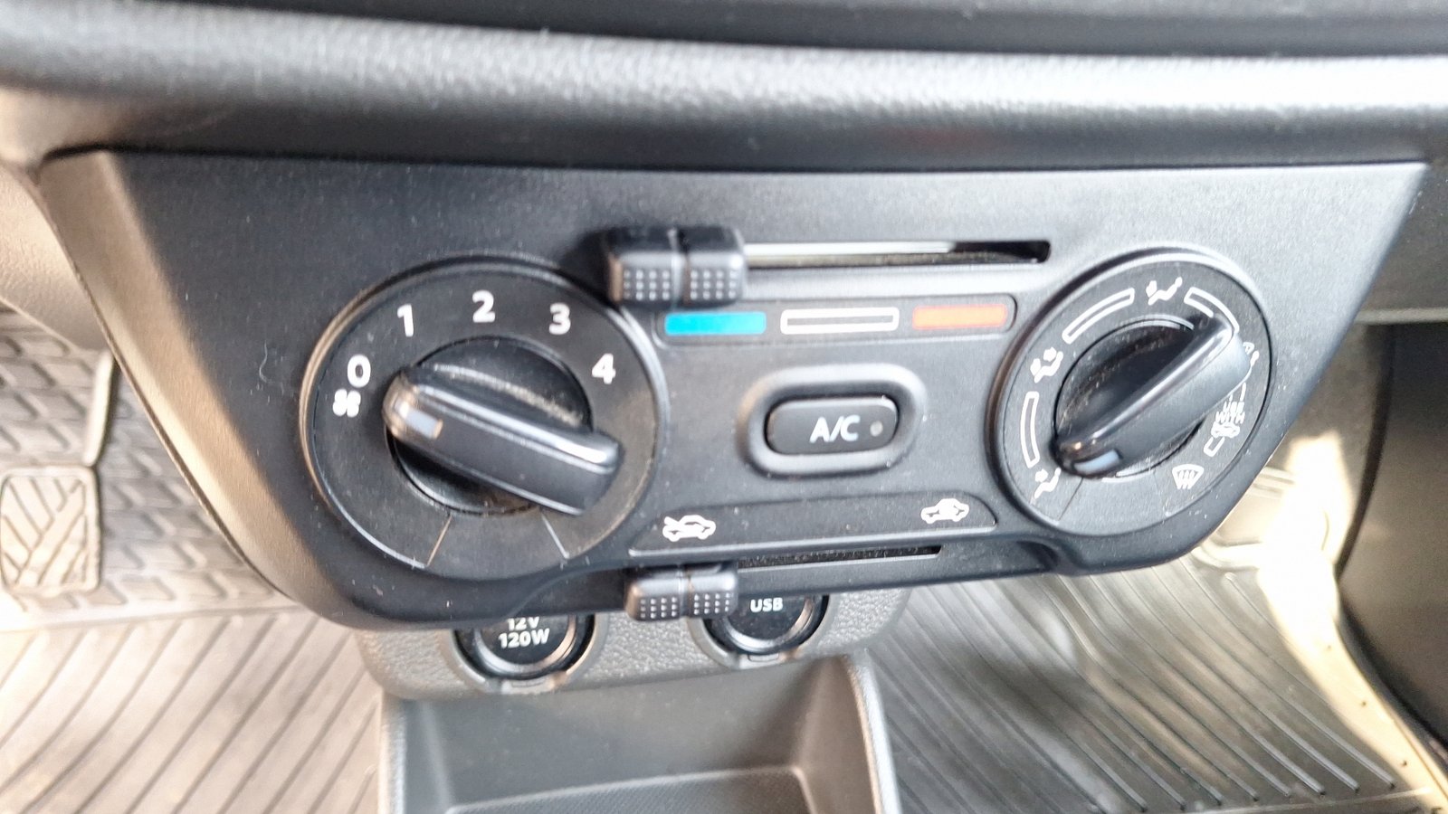 Suzuki Alto 2024 - Imagen 14 de 14