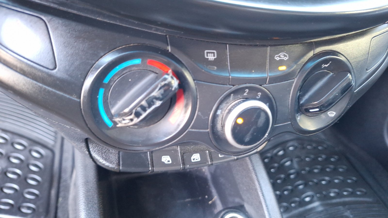 Chevrolet Sail 2019 - Imagen 14 de 14