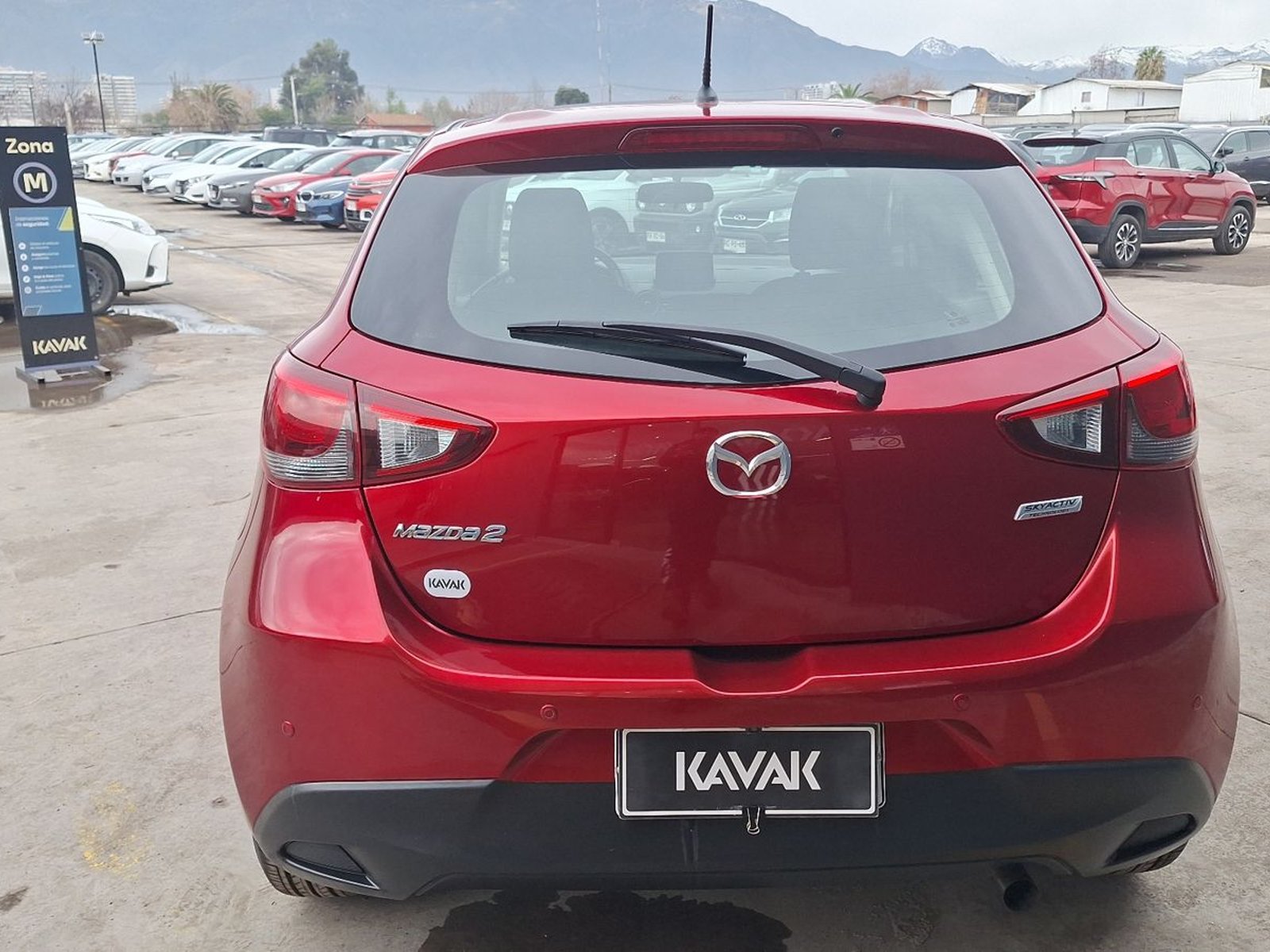 Mazda Mazda 2 2020 - Foto 3 de 15