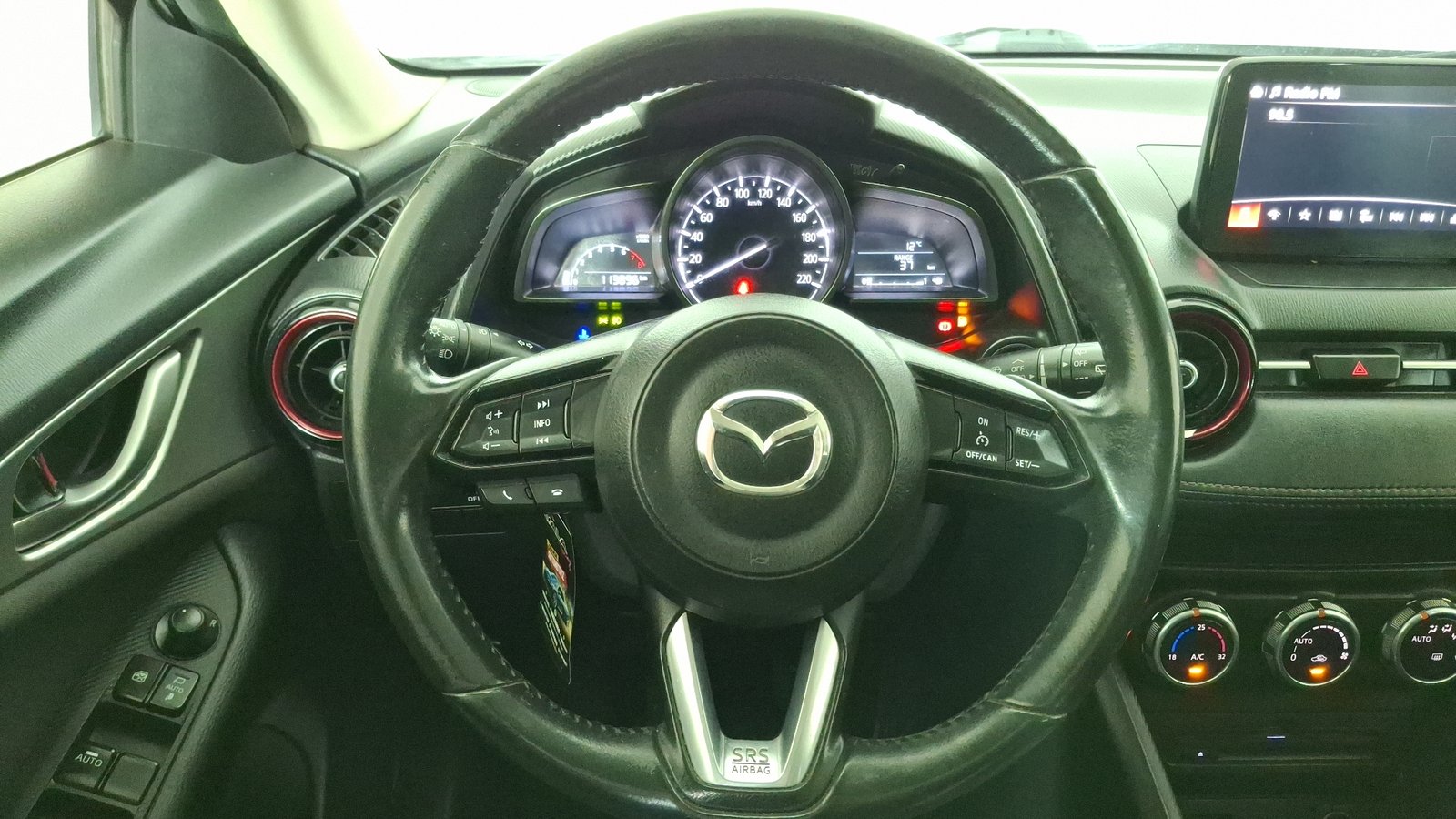 Mazda CX-3 2018 - Imagen 8 de 16