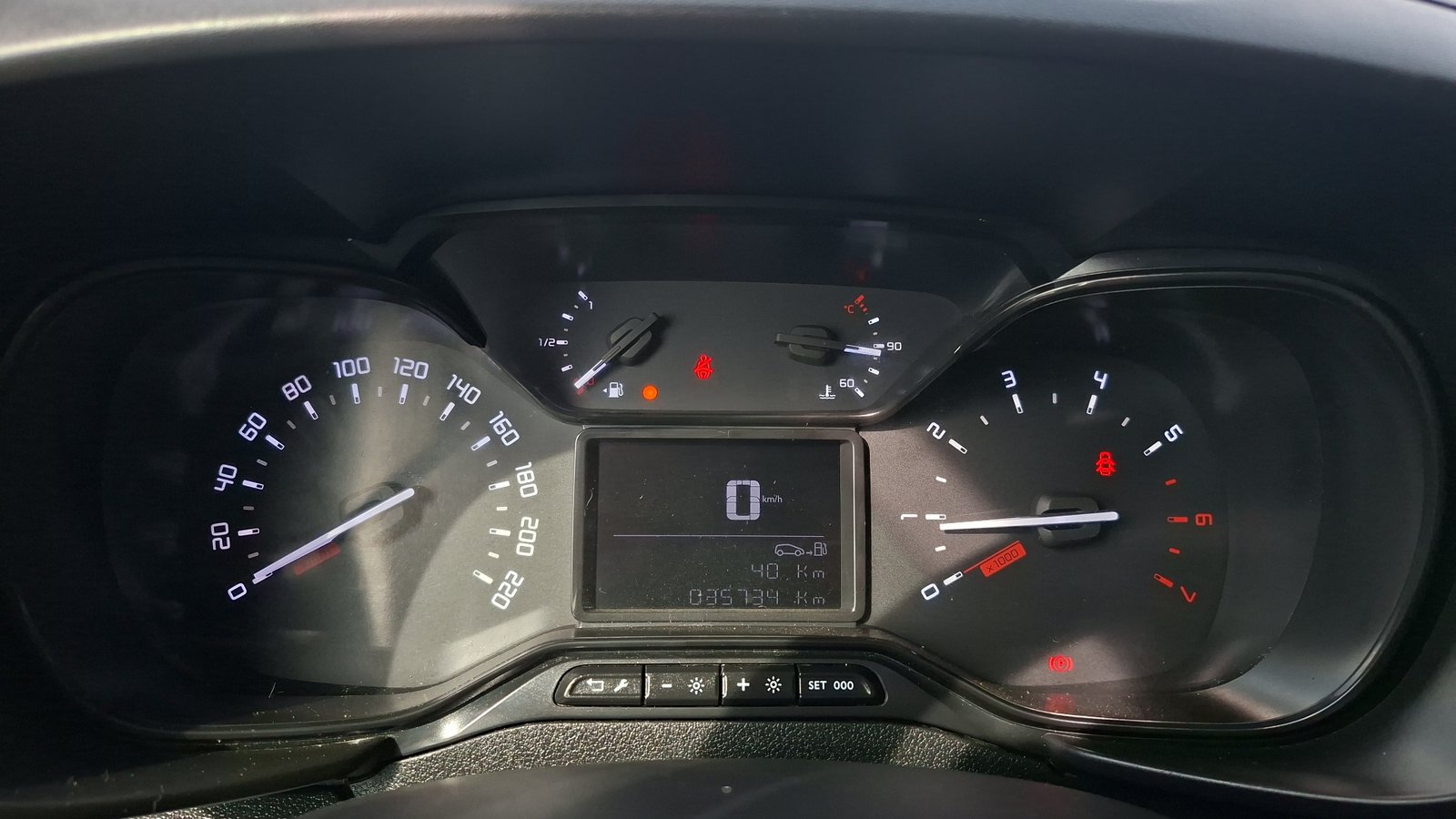 Citroen Berlingo 2024 - Imagen 9 de 14