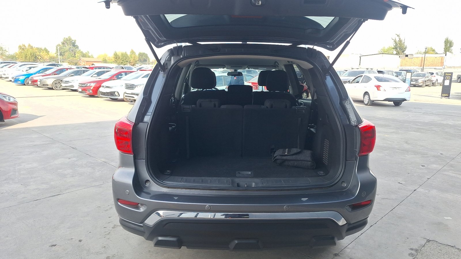 Nissan Pathfinder 2018 - Imagen 4 de 16