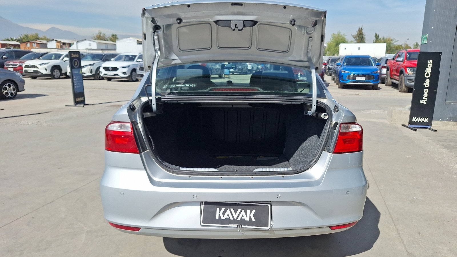 Volkswagen Voyage 2022 - Imagen 4 de 14