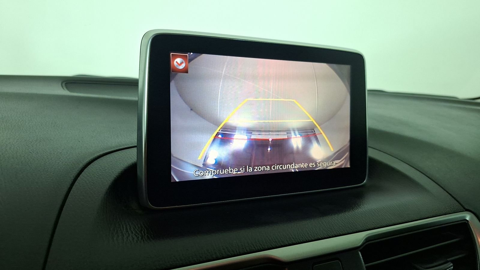 Mazda Mazda 3 2016 - Imagen 13 de 18