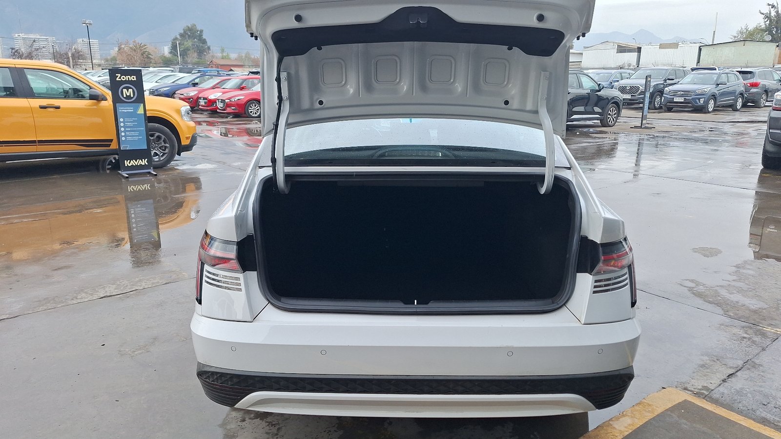 Hyundai Accent 2025 - Foto 4 de 15