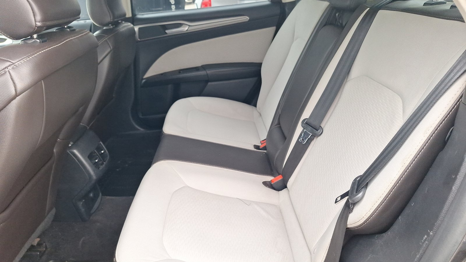 Ford Fusion 2020 - Imagen 14 de 16