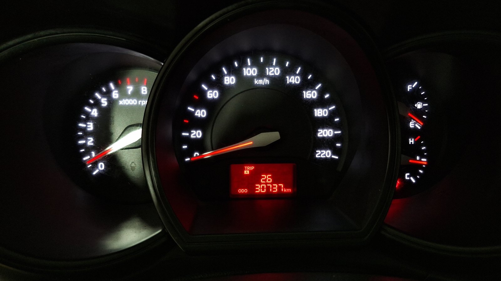 Kia RIO 5 2014 - Imagen 9 de 15