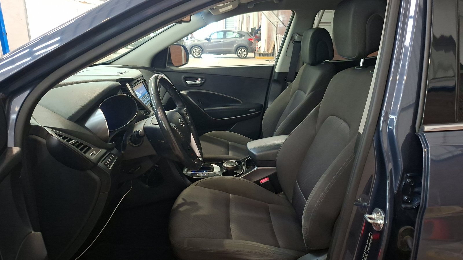 Hyundai Santa Fe 2017 - Imagen 14 de 17