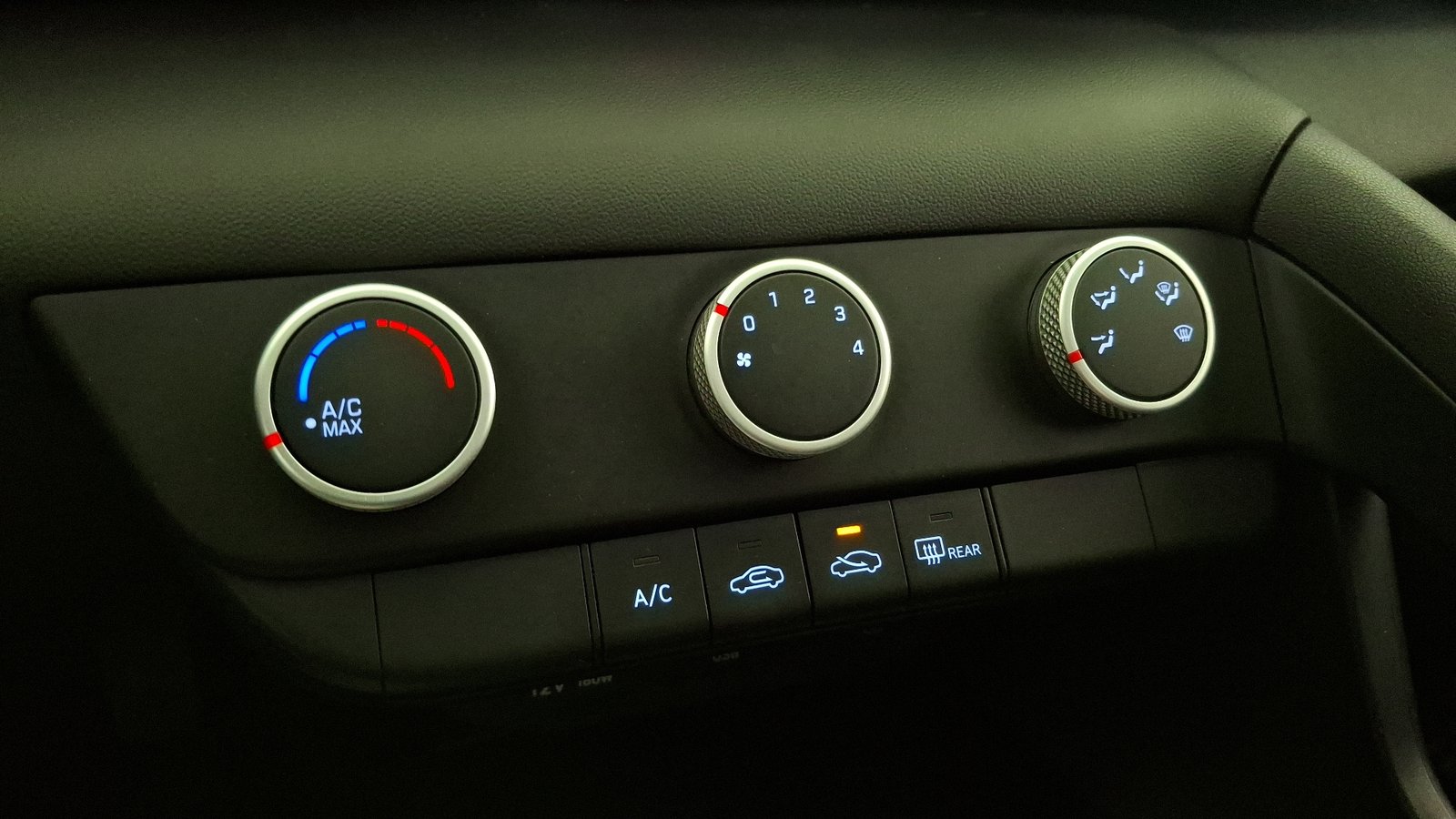 Hyundai Elantra 2022 - Imagen 15 de 16