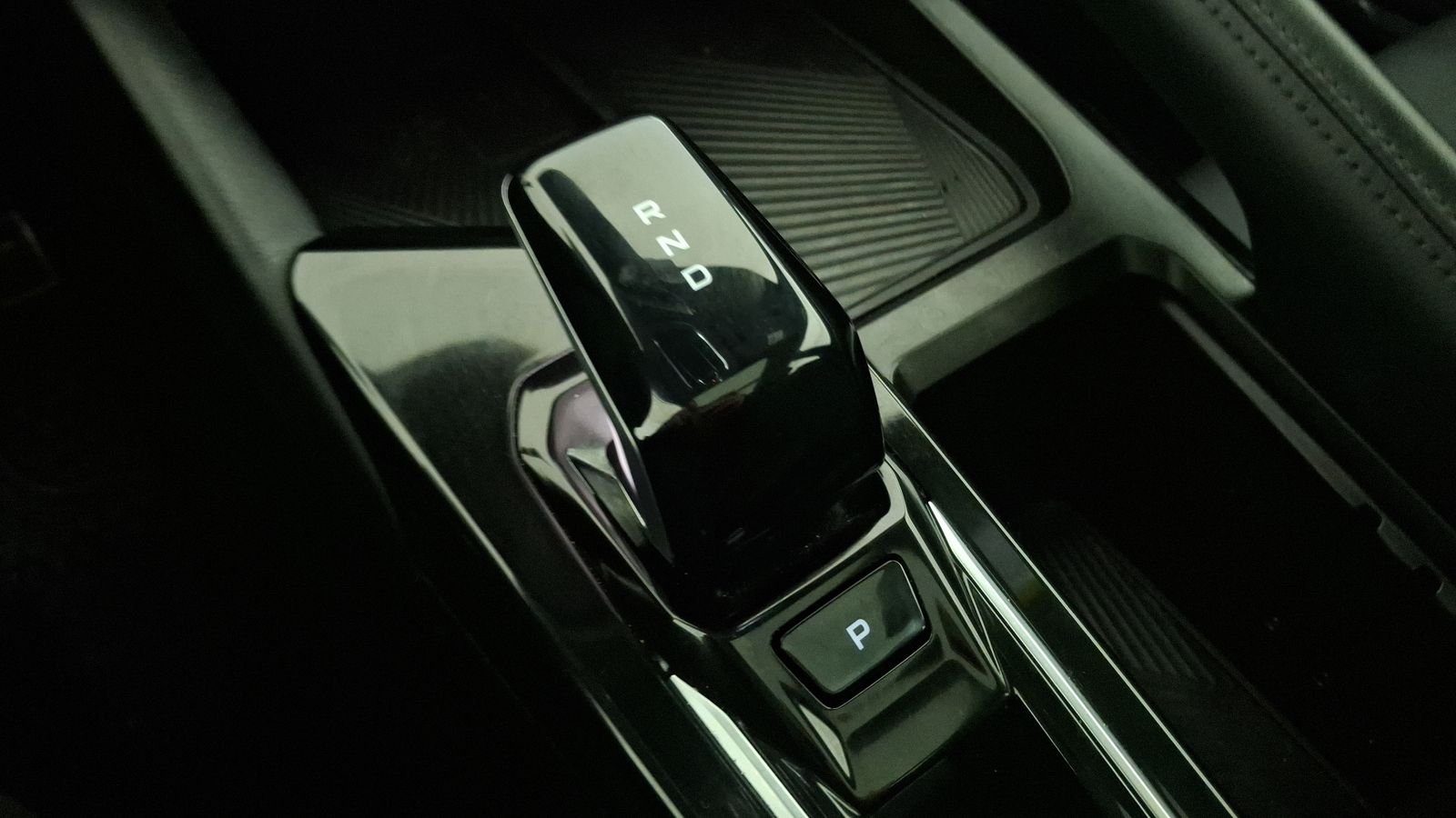 Geely Coolray 2025 - Imagen 11 de 17