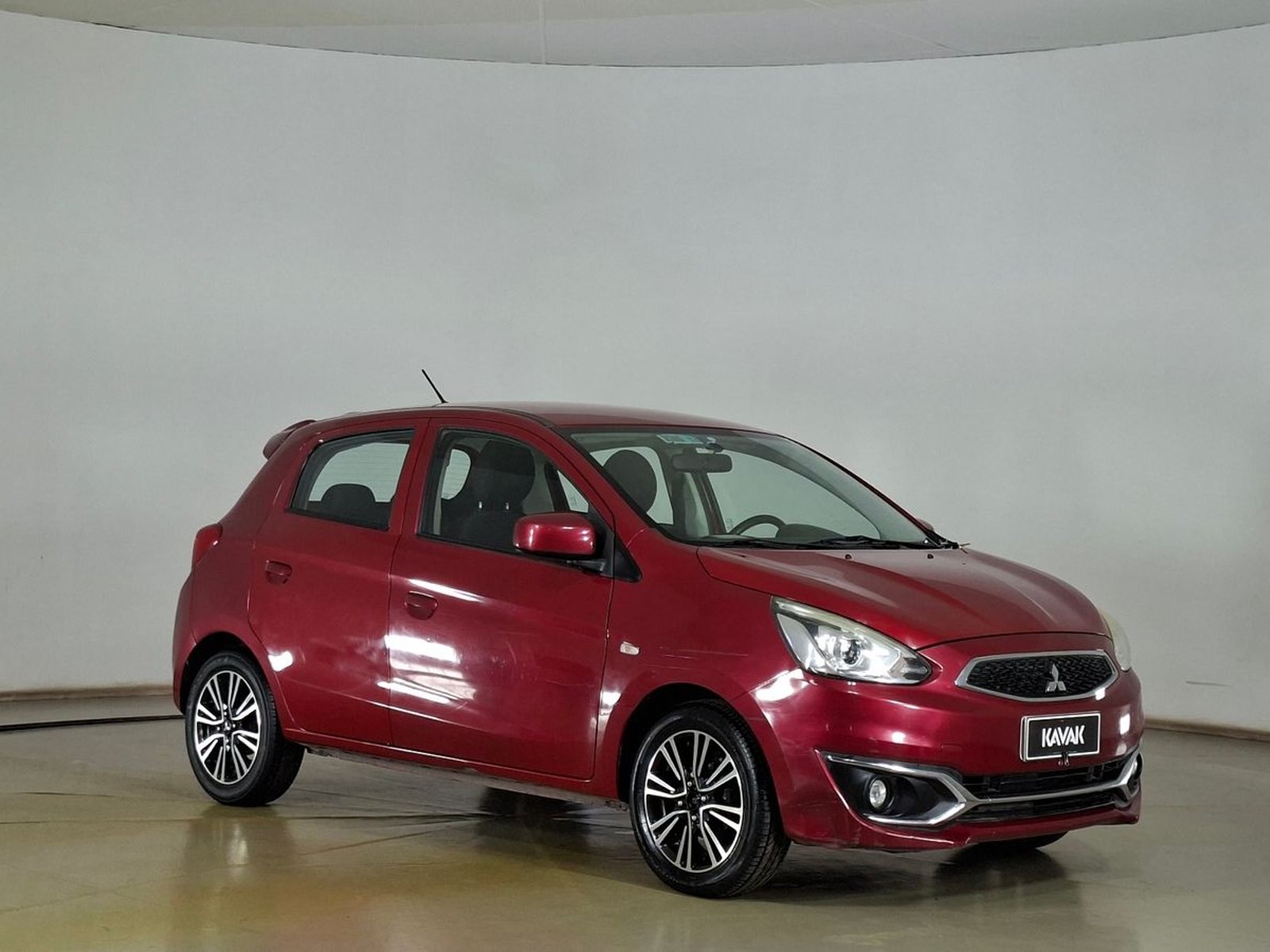 Mitsubishi Mirage 2018 - Foto 3 de 16