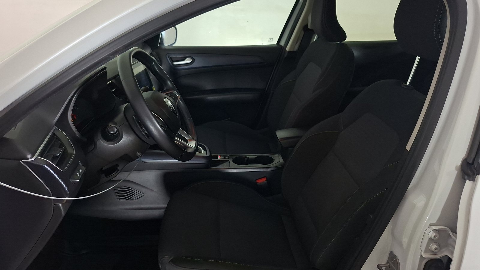 Renault Arkana 2021 - Imagen 13 de 16