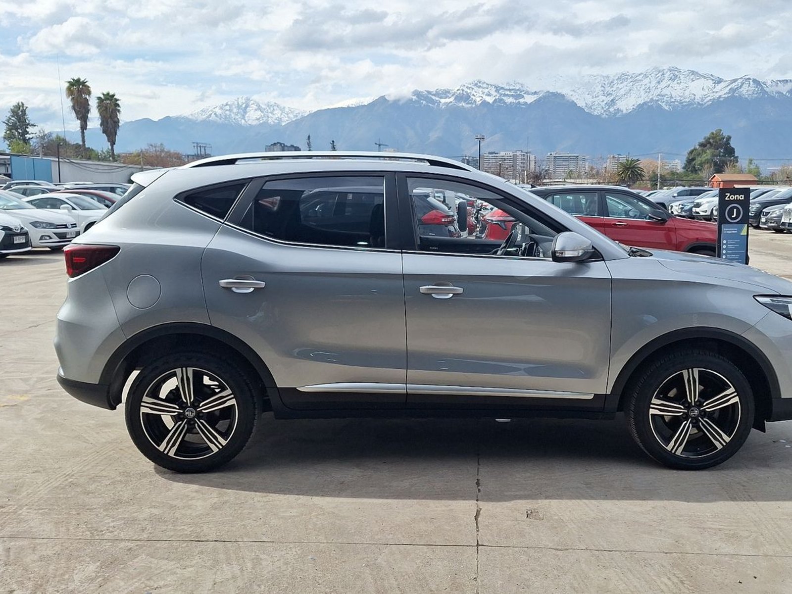 MG Zs 2023 - Foto 5 de 16