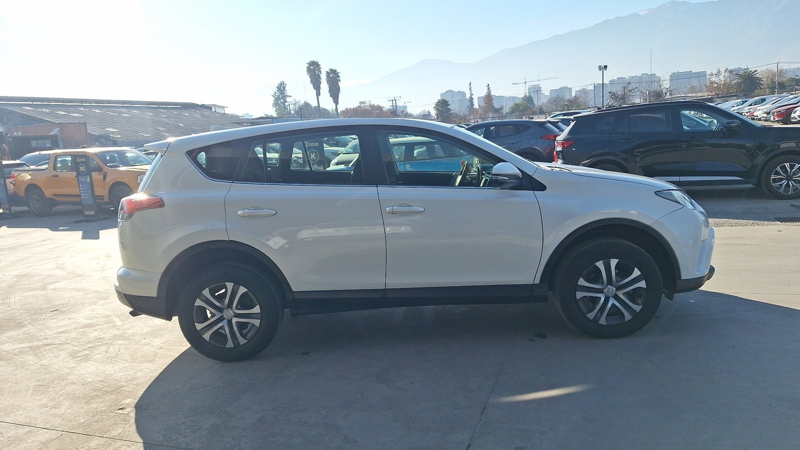 Toyota RAV4 2017 - Foto 5 de 15