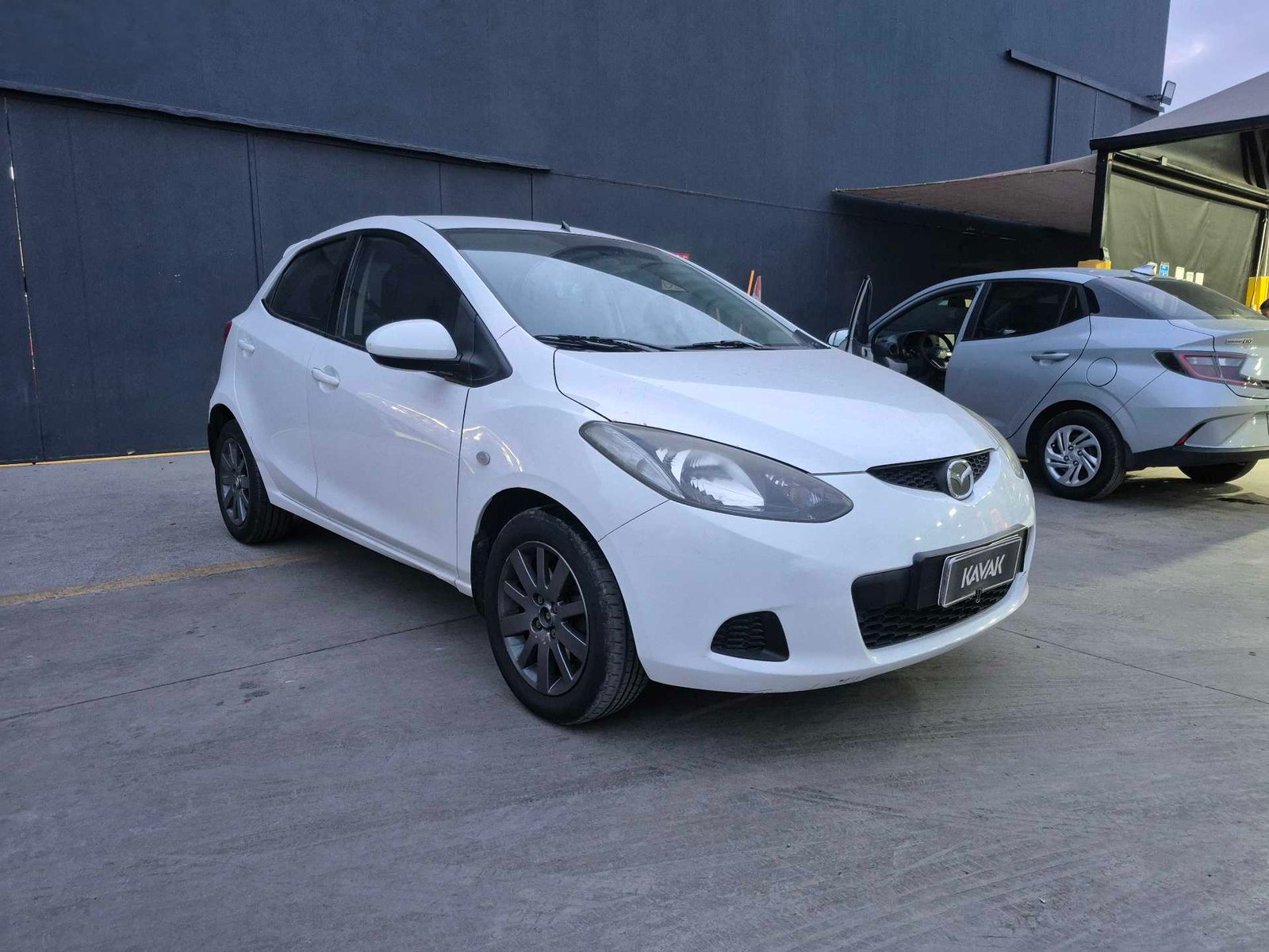 Mazda Mazda 2 2010 - Imagen 3 de 4