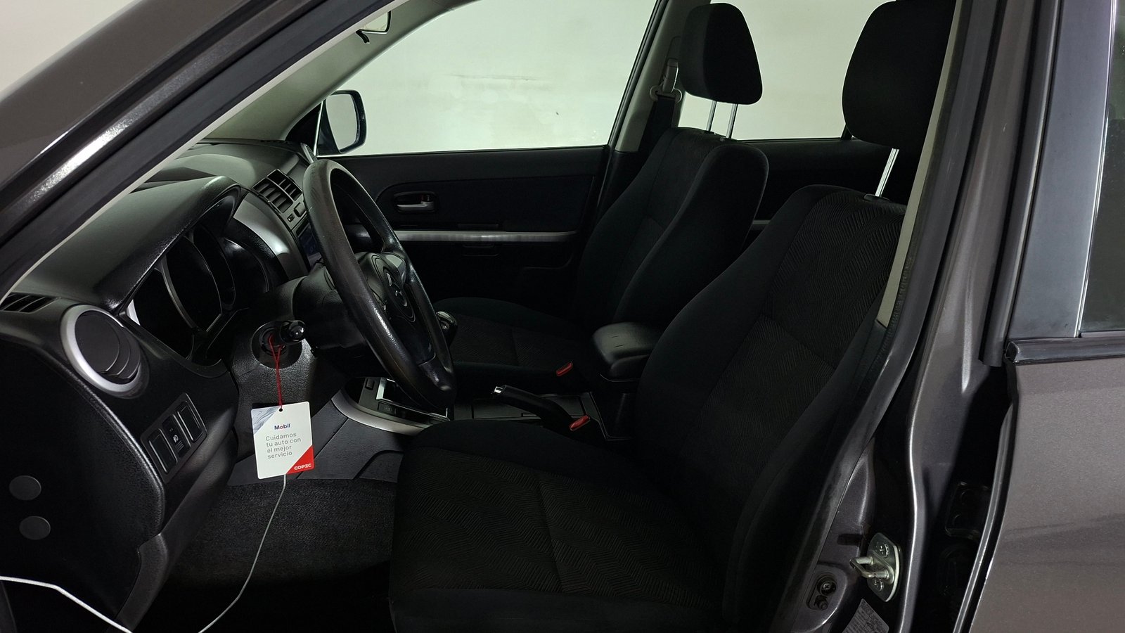 Suzuki GrandNomade 2015 - Imagen 12 de 15